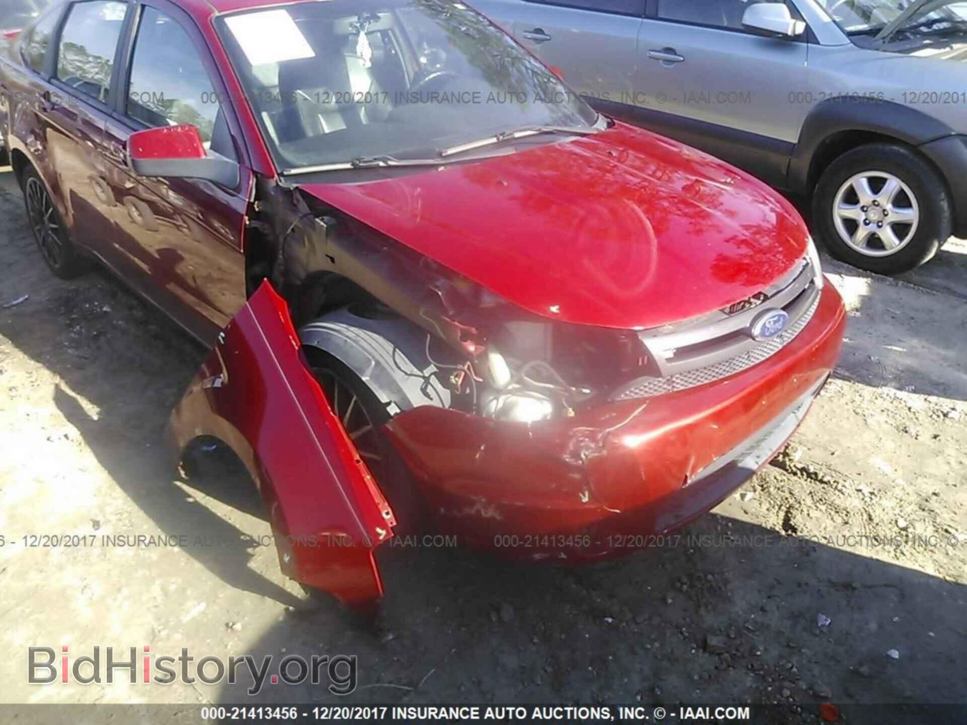 2011 Ford Focus - VIN: 1FAHP3GN9BW127479 - Фото 6