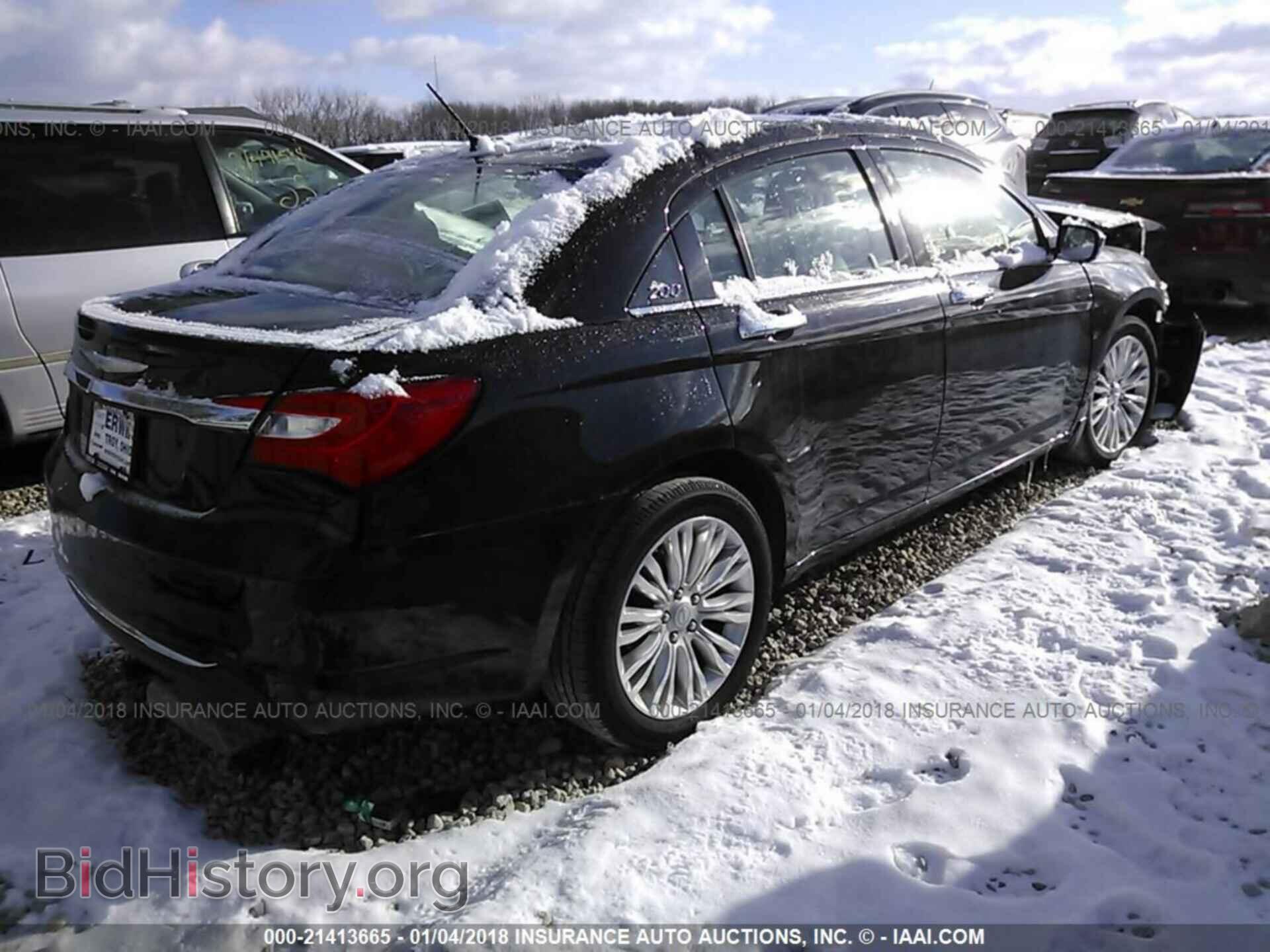 2012 Chrysler 200 - VIN: 1C3CCBCG1CN144354 - Фото 4