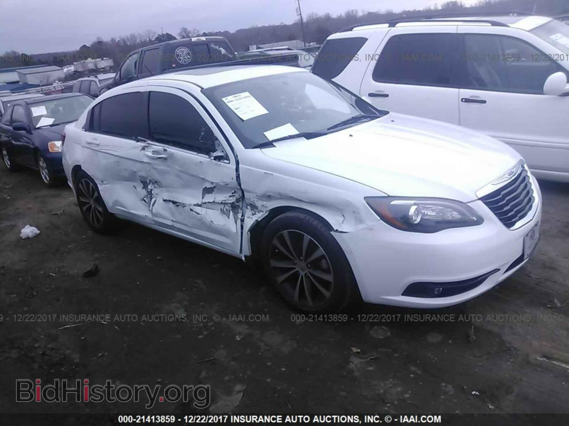 Фотография 1C3CCBBG0CN300644 - Chrysler 200 2012