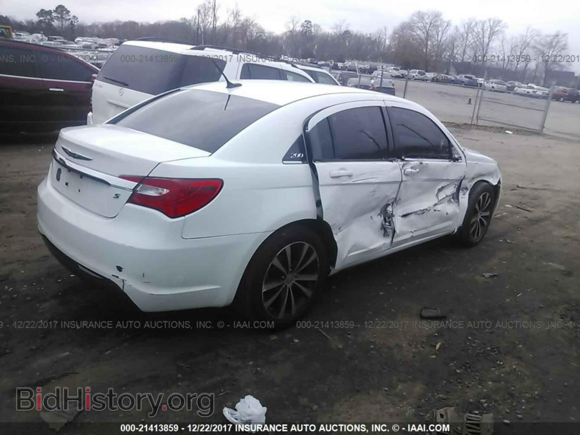 2012 Chrysler 200 - VIN: 1C3CCBBG0CN300644 - Photo 4