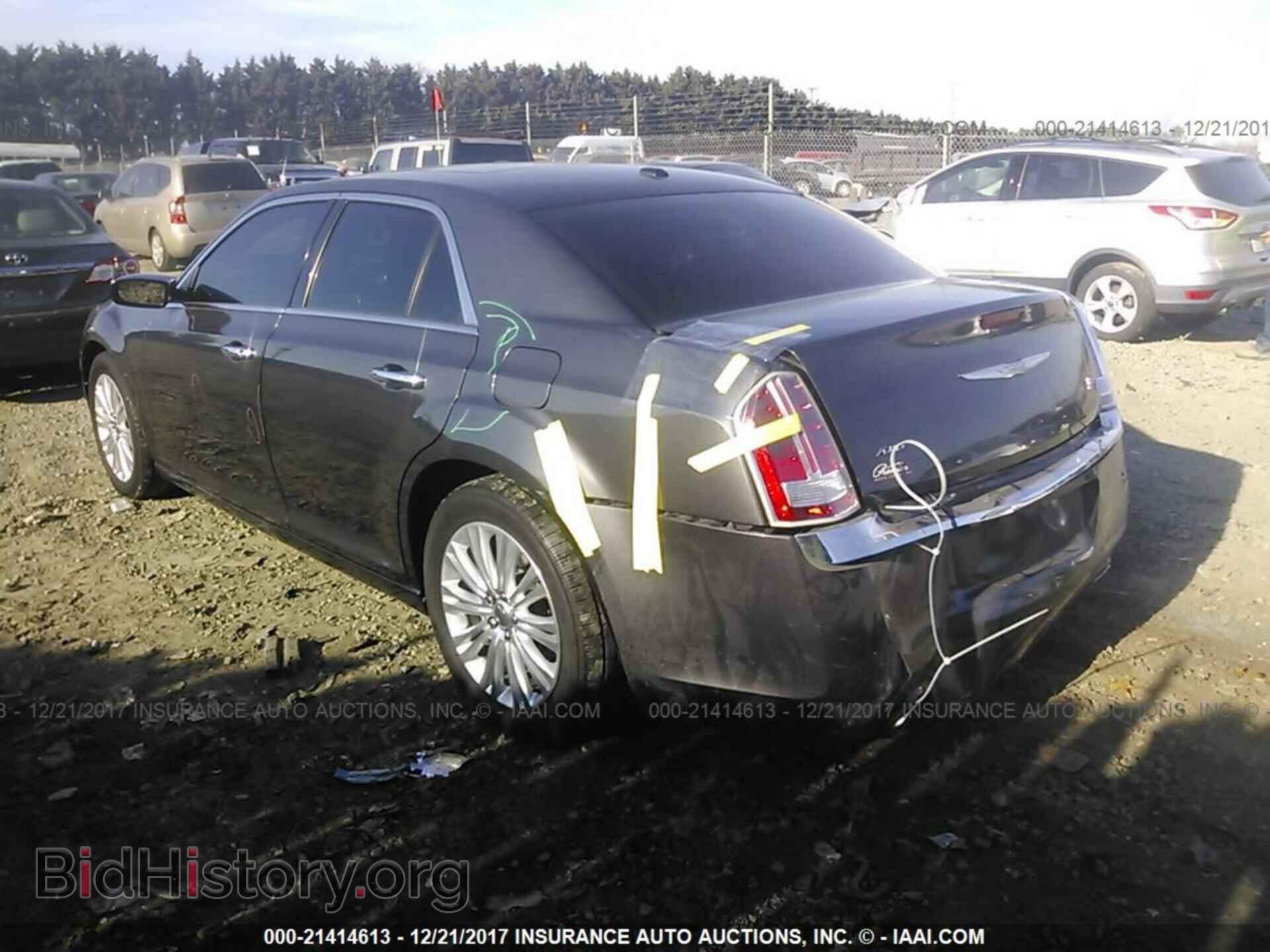 2013 Chrysler 300c - VIN: 2C3CCAKT0DH543193 - Фото 3