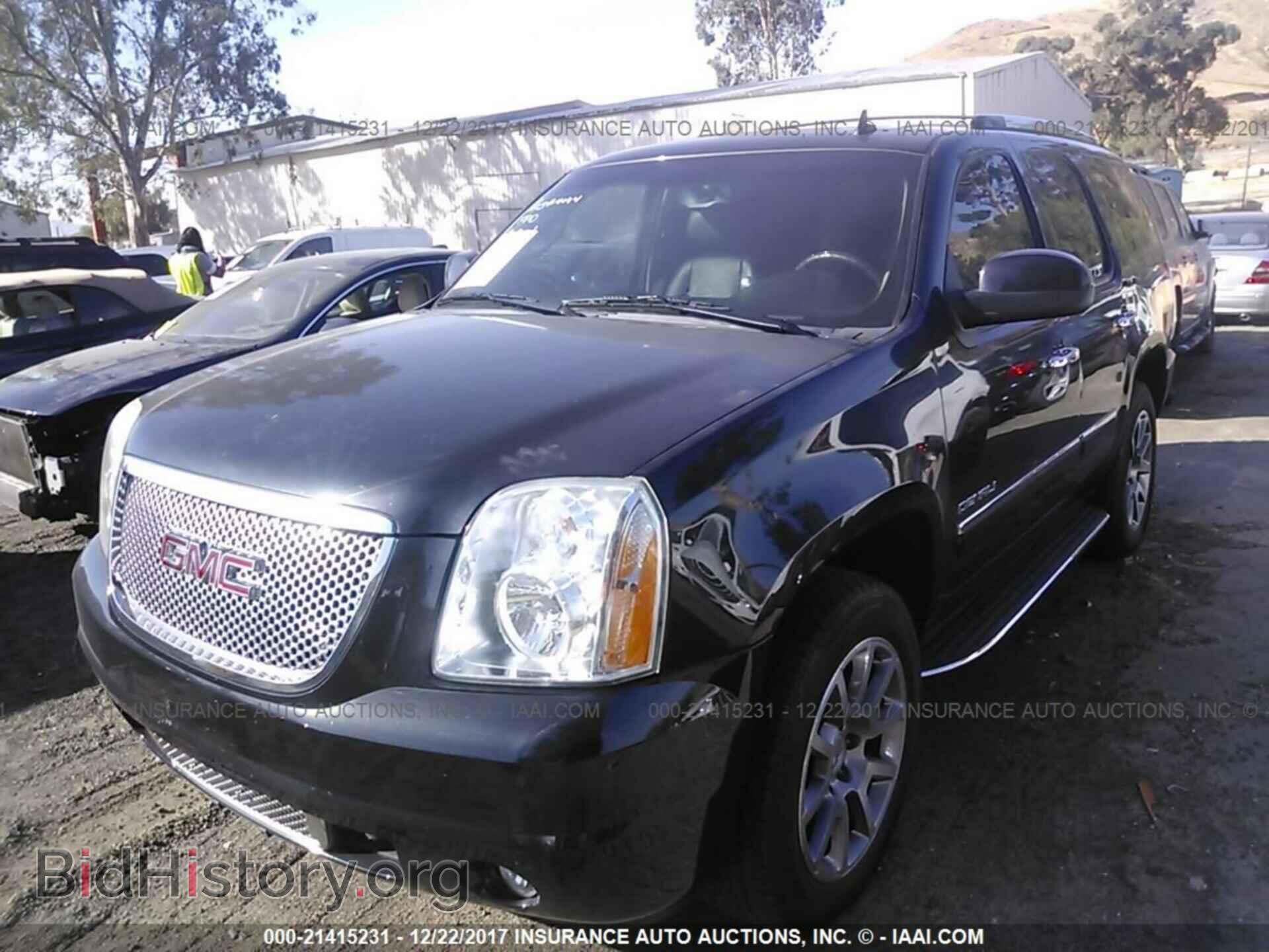 2012 Gmc Yukon - VIN: 1GKS2EEF8CR242018 - Фото 2