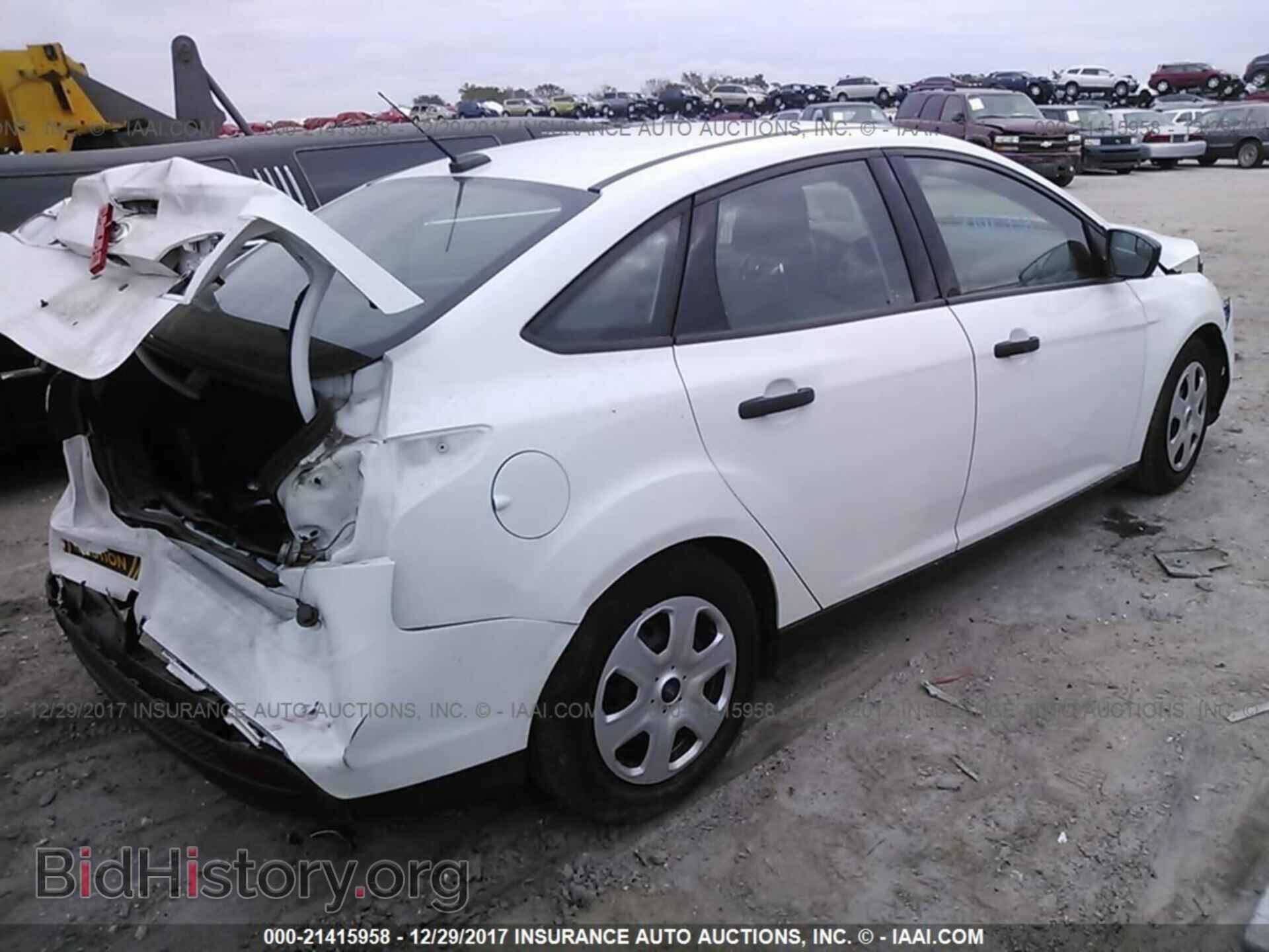 2014 Ford Focus - VIN: 1FADP3E21EL351312 - Фото 4