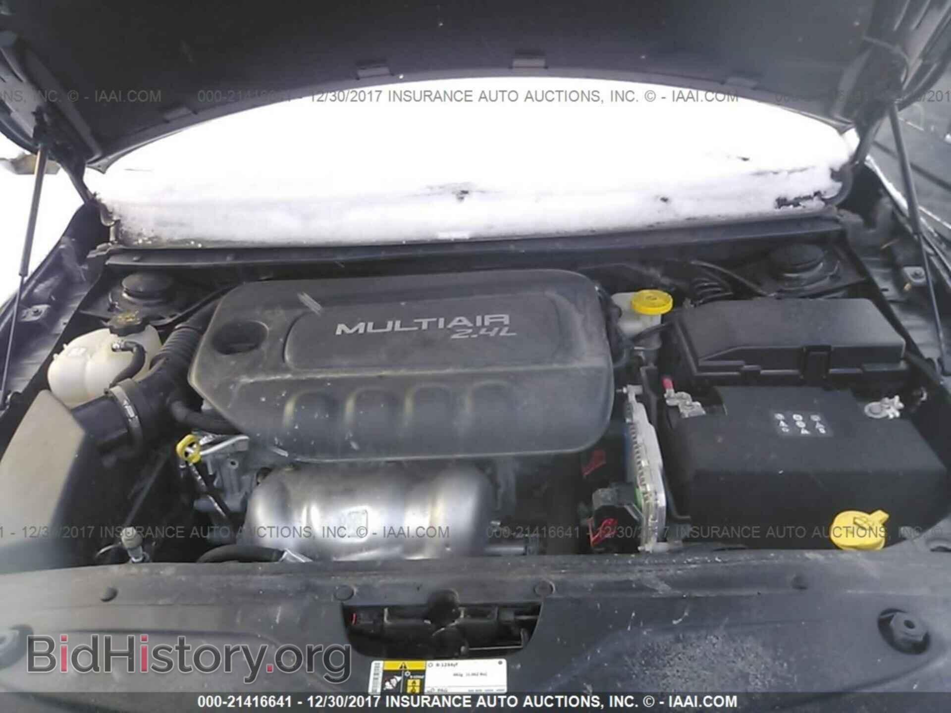 2015 Chrysler 200 - VIN: 1C3CCCCB9FN735983 - Фото 10