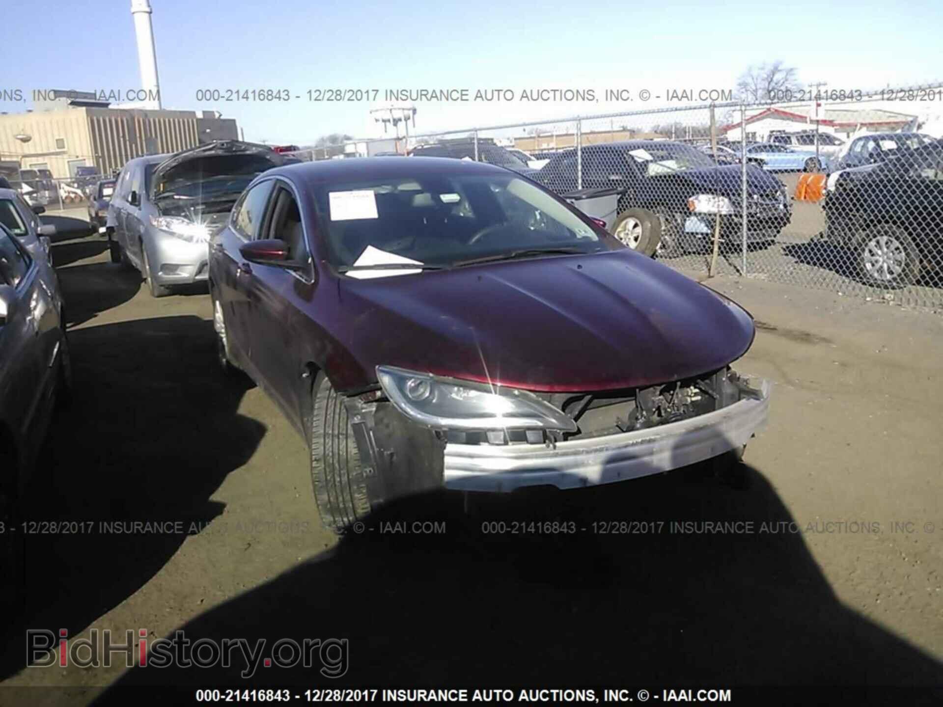 Photo 1C3CCCAB6FN574933 - Chrysler 200 2015