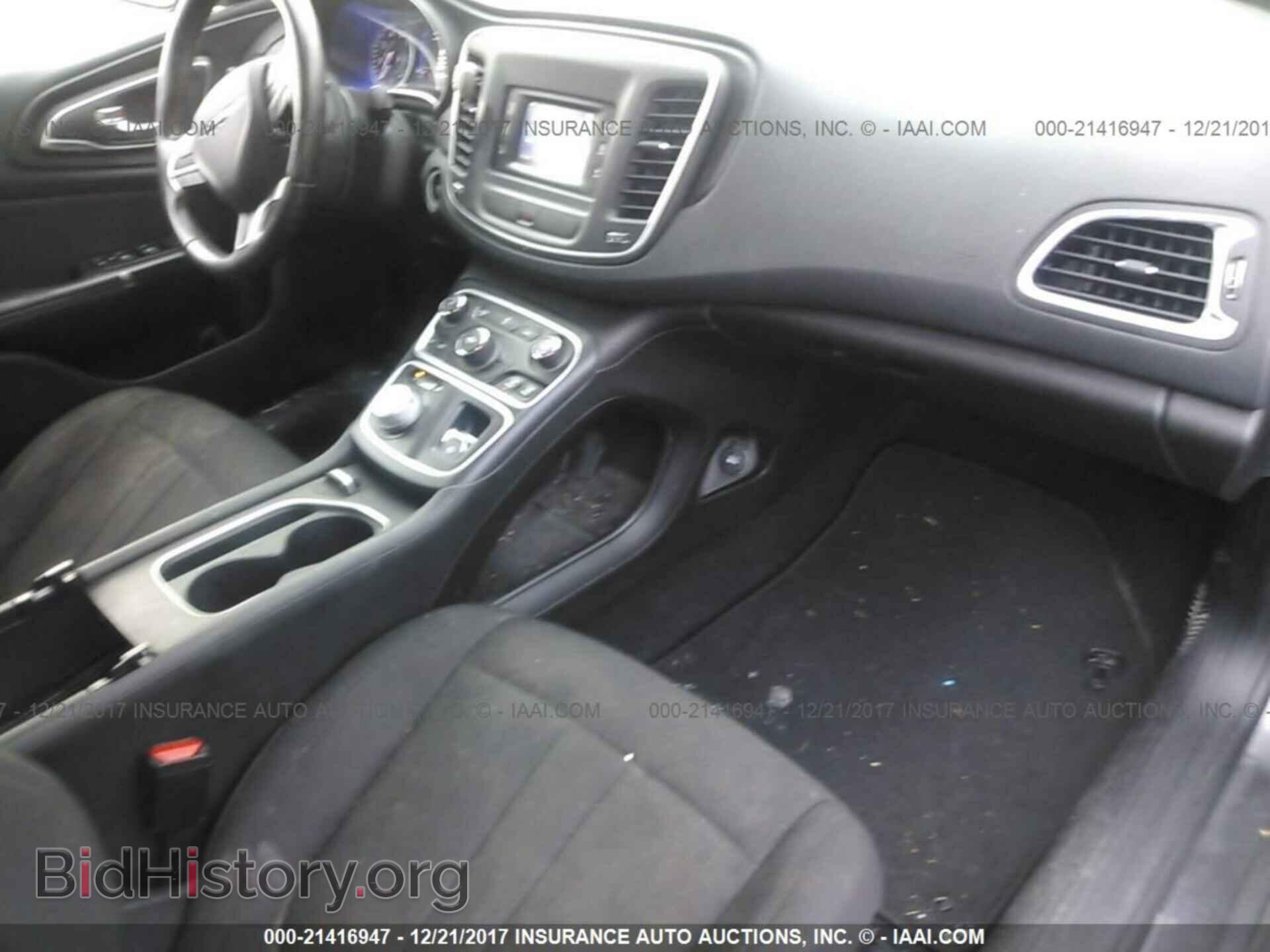 2015 Chrysler 200 - VIN: 1C3CCCABXFN538937 - Фото 5