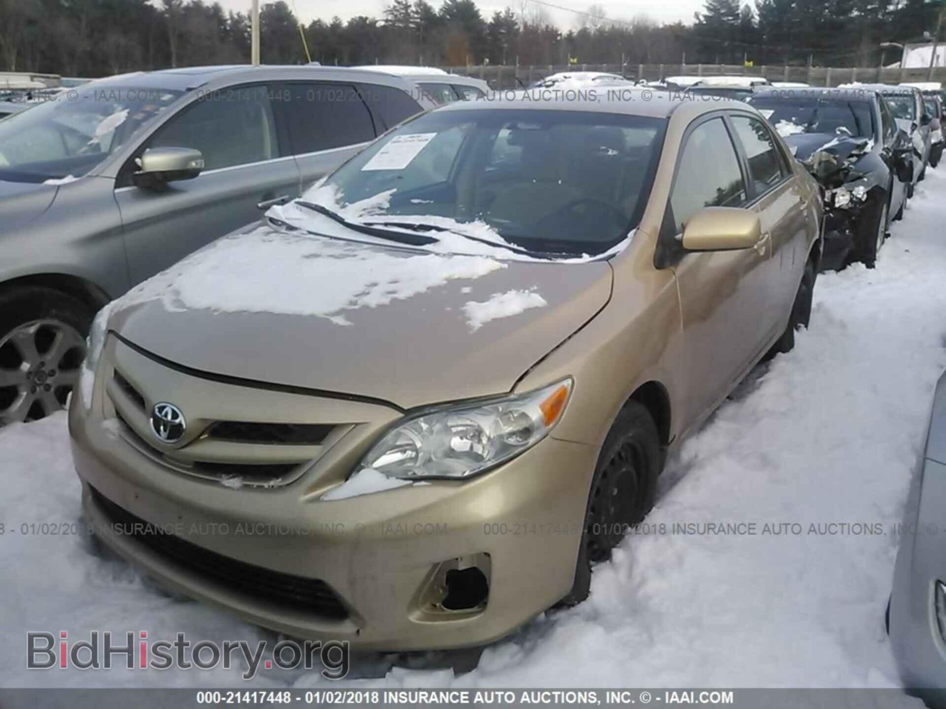 2011 Toyota Corolla - VIN: 2T1BU4EEXBC704854 - Photo 2