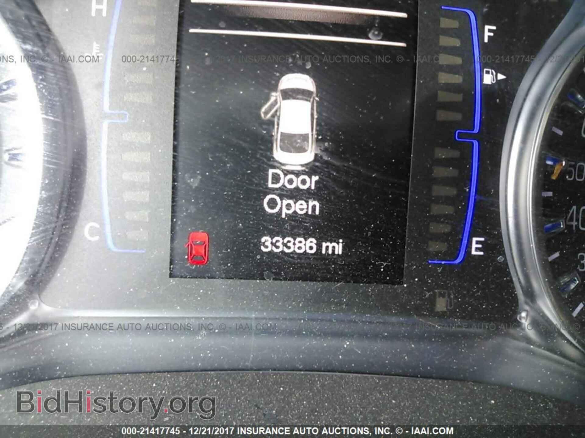 2016 Chrysler 200 - VIN: 1C3CCCAB8GN124041 - Photo 7