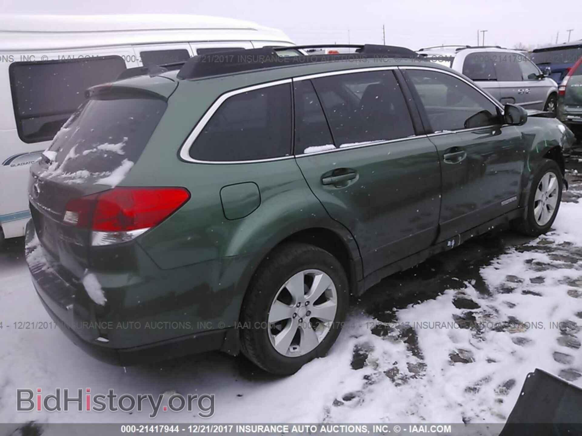 2011 Subaru Outback - VIN: 4S4BRCKC2B3337239 - Фото 4