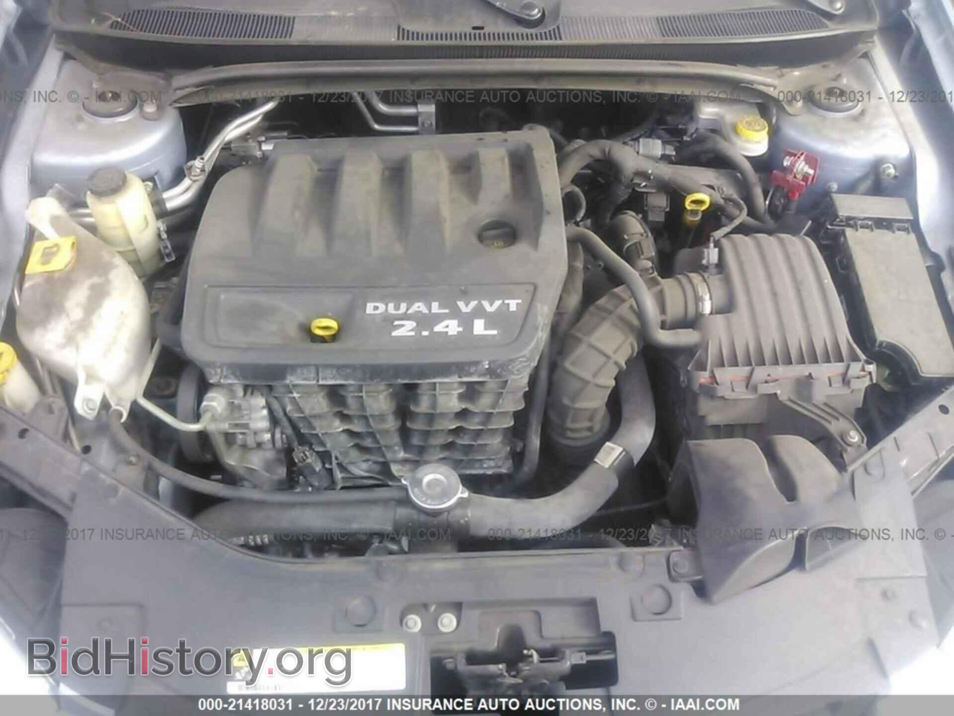 2013 Chrysler 200 - VIN: 1C3CCBAB5DN670317 - Фото 10