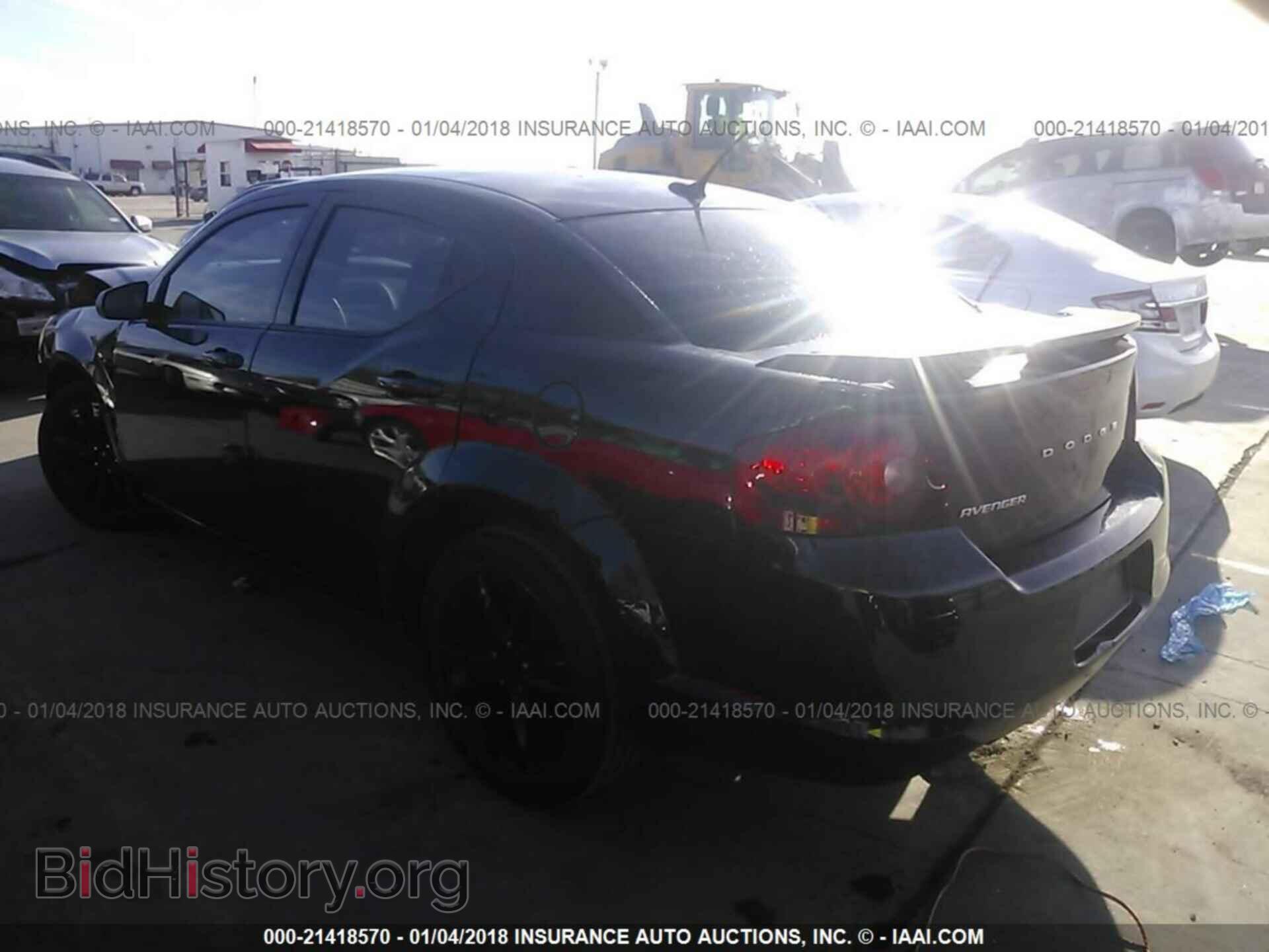 2014 Dodge Avenger - VIN: 1C3CDZAG4EN160270 - Photo 3
