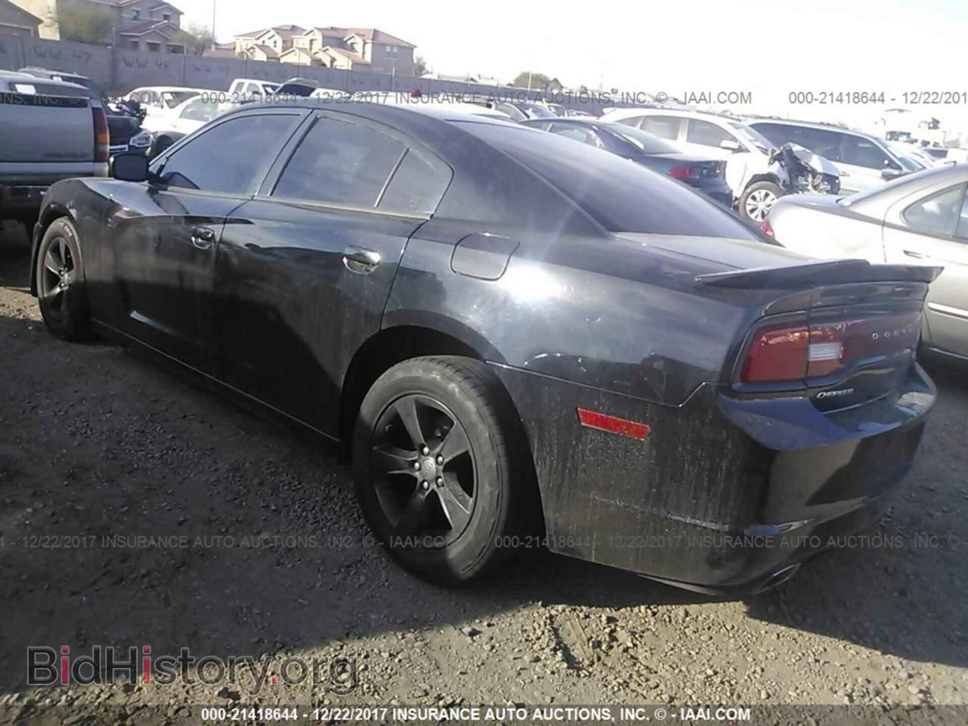 2012 Dodge Charger - VIN: 2C3CDXBG8CH217840 - Фото 3
