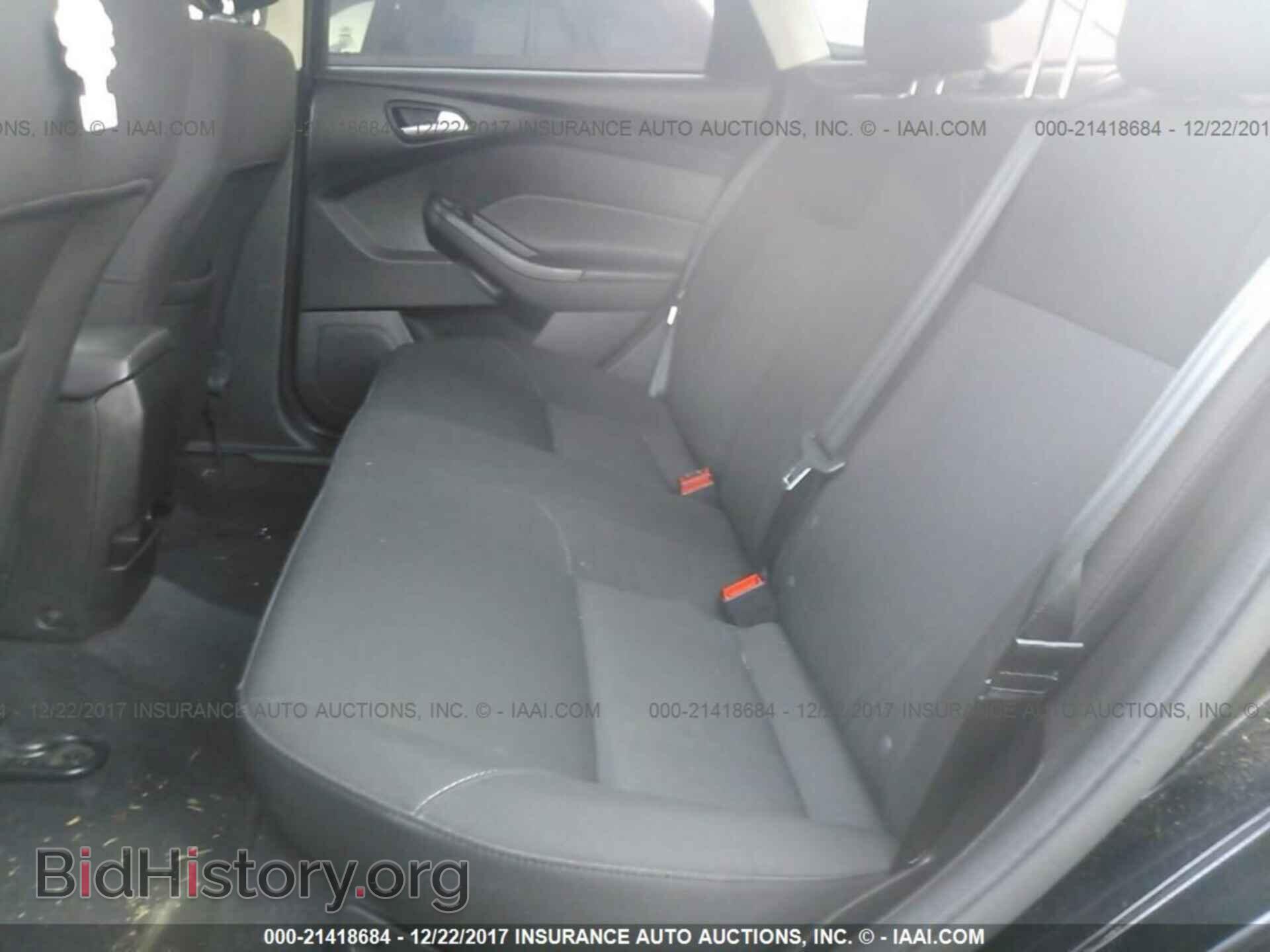 2015 Ford Focus - VIN: 1FADP3F21FL206822 - Photo 8