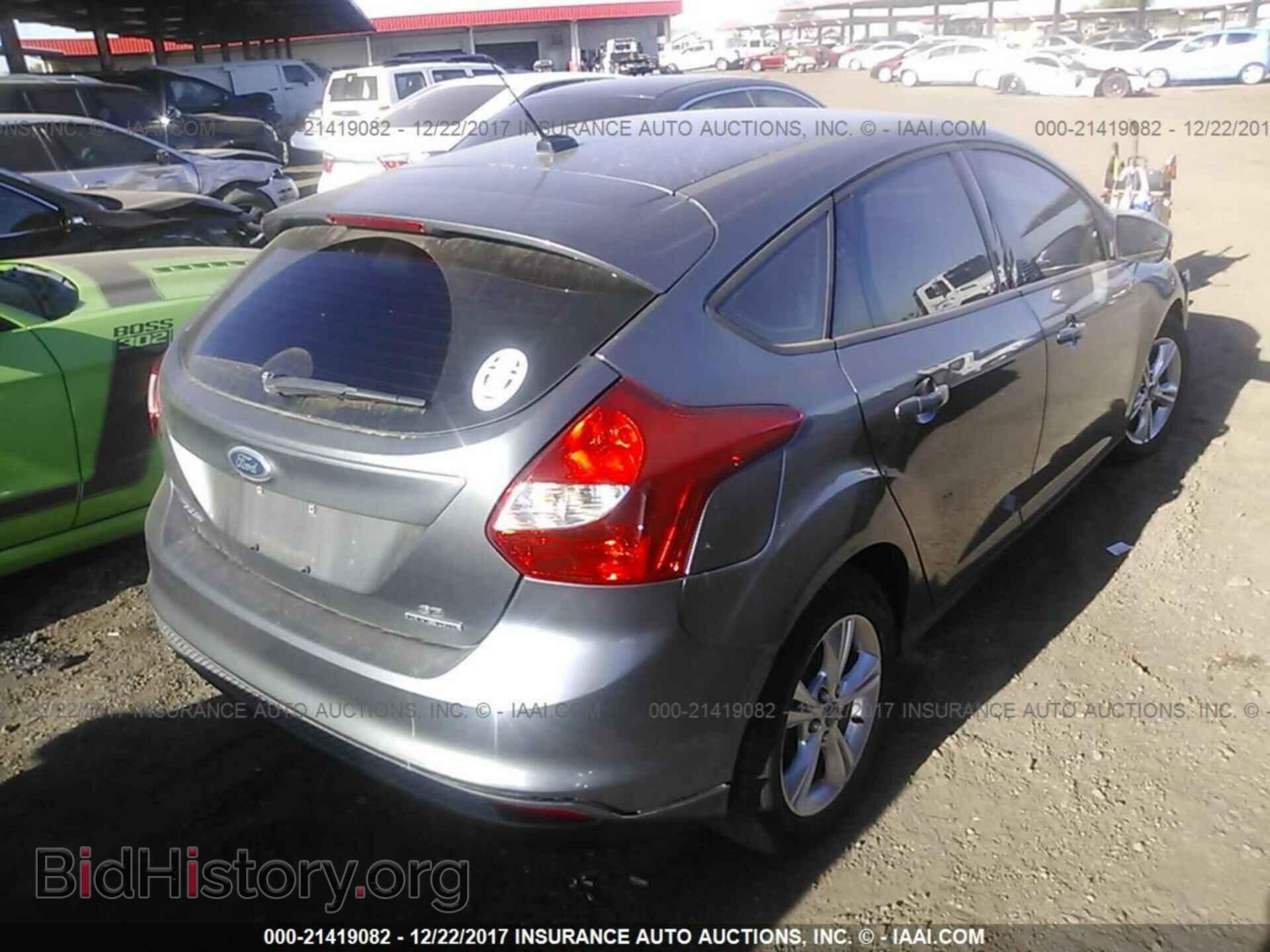 2013 Ford Focus - VIN: 1FADP3K23DL284599 - Photo 4