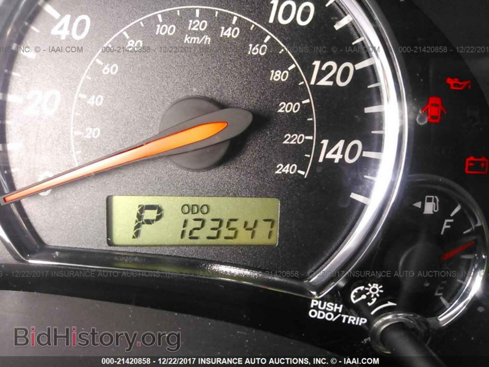2011 Toyota Corolla - VIN: 2T1BU4EE5BC749863 - Фото 7