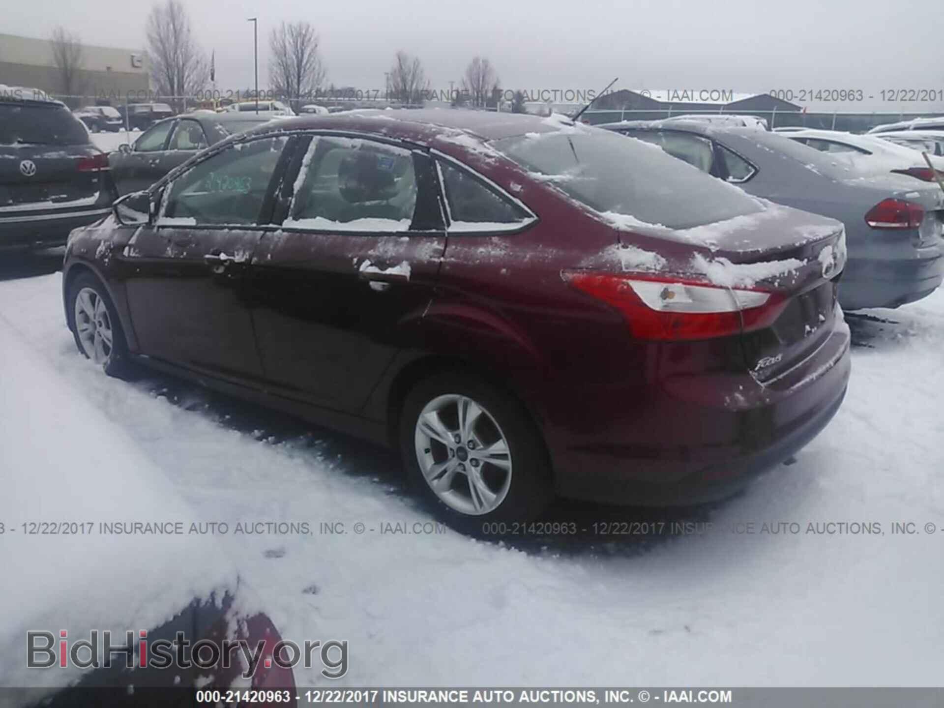 2014 Ford Focus - VIN: 1FADP3F24EL268293 - Фото 3