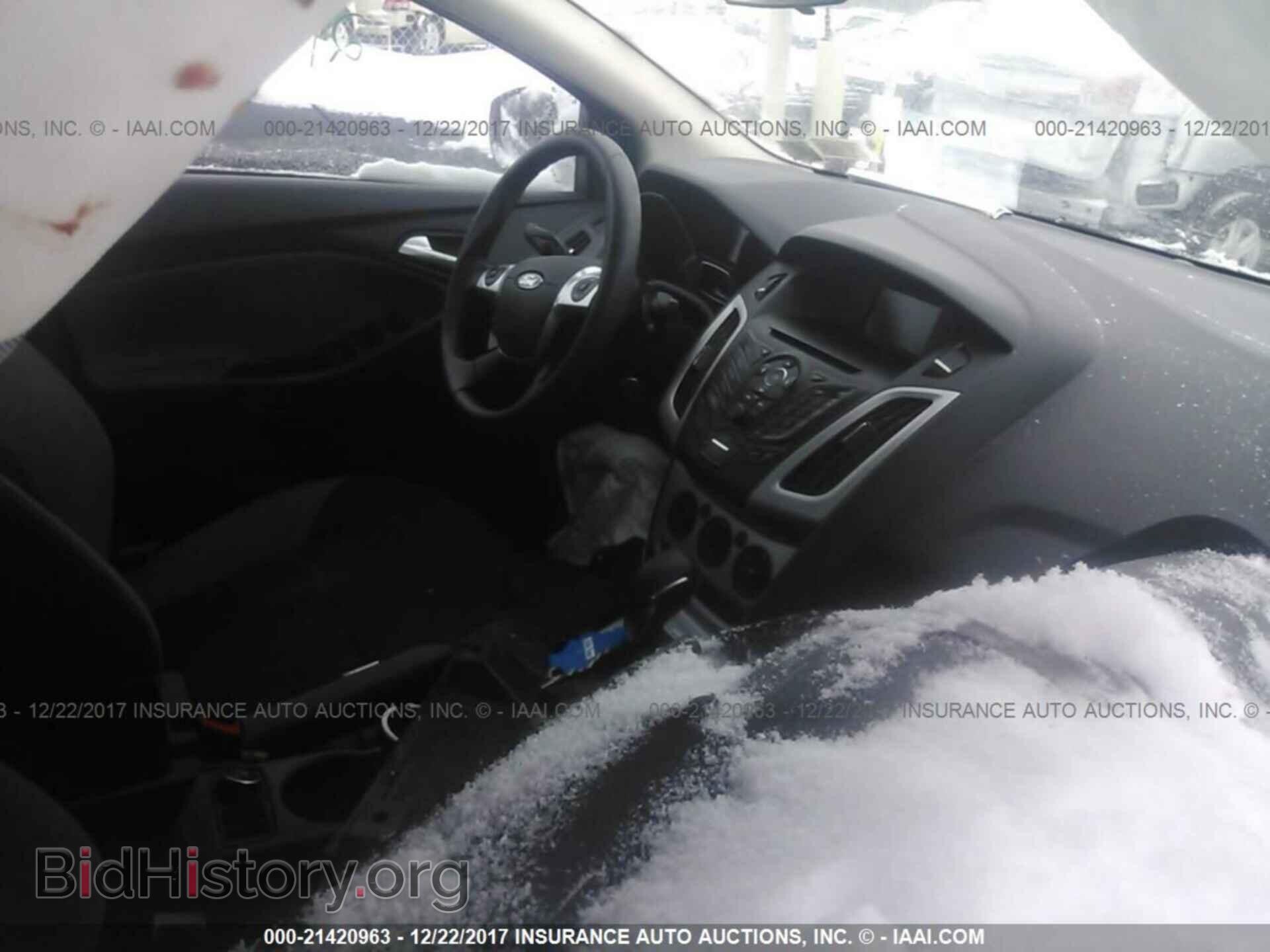 2014 Ford Focus - VIN: 1FADP3F24EL268293 - Фото 5