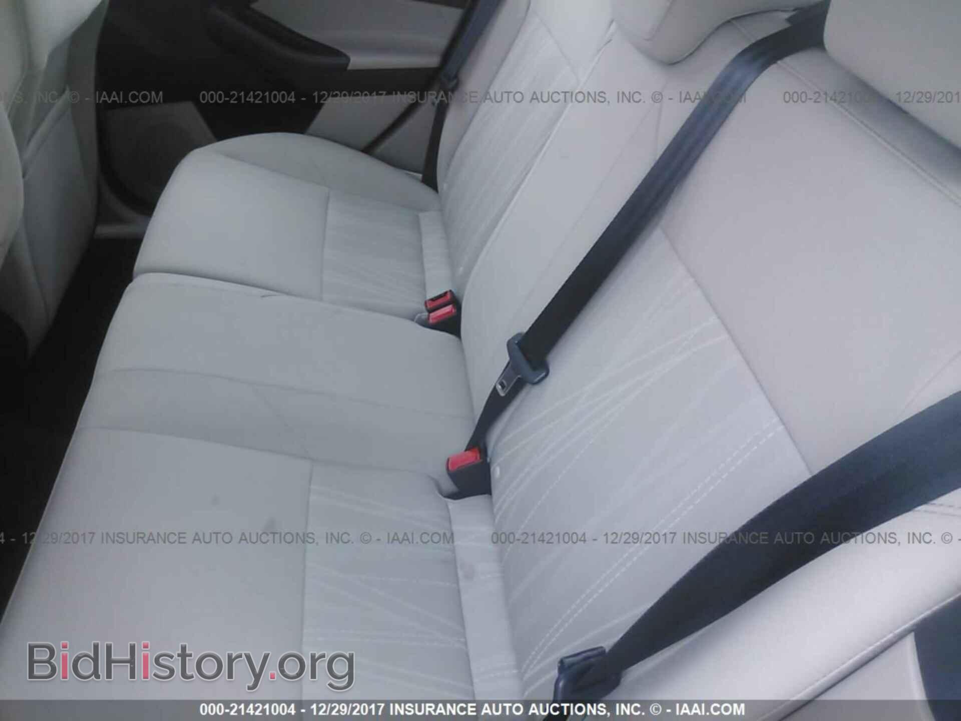 2016 Ford Focus - VIN: 1FADP3K20GL245490 - Photo 8