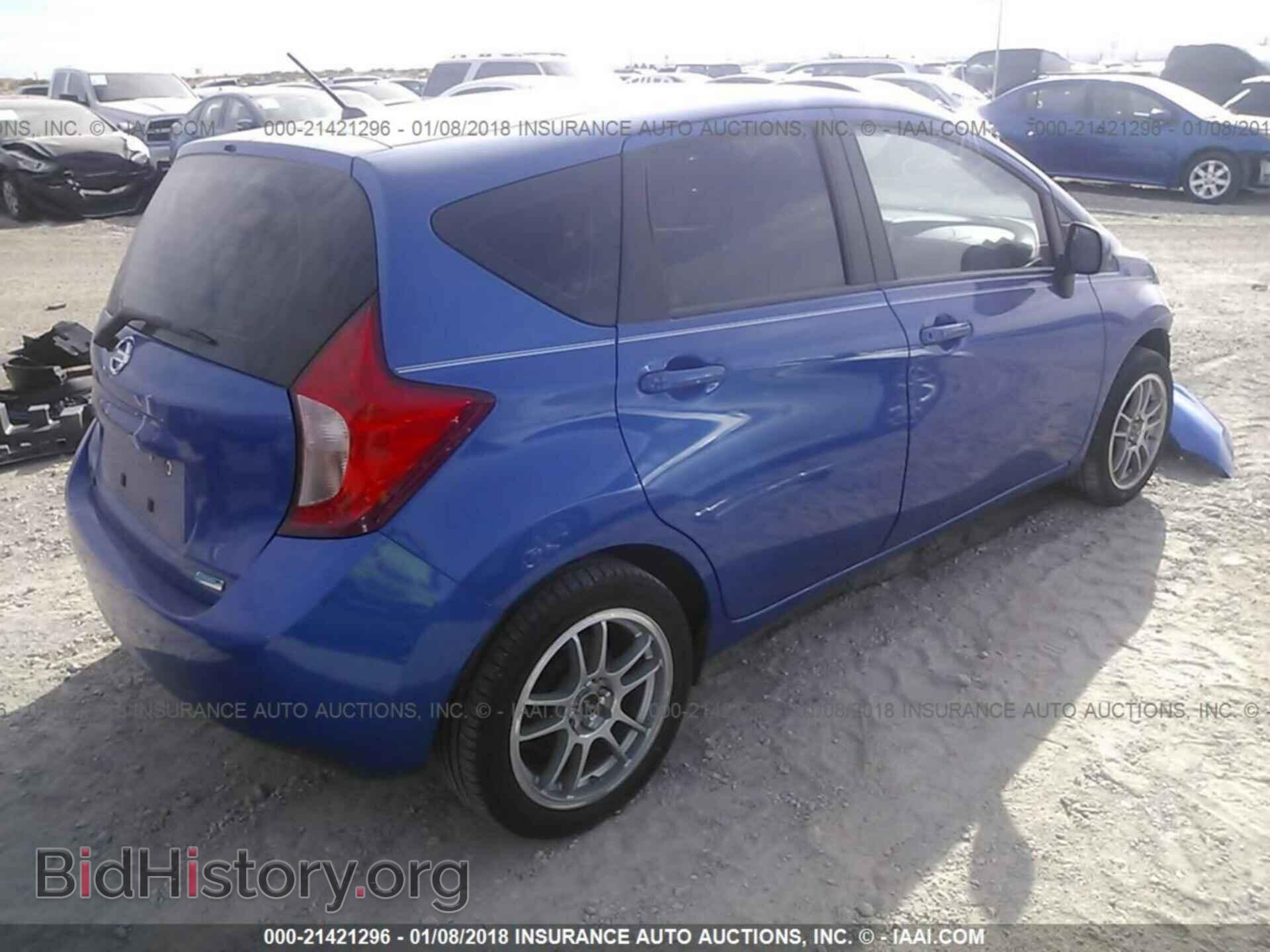 2014 Nissan Versa note - VIN: 3N1CE2CP2EL429219 - Photo 4