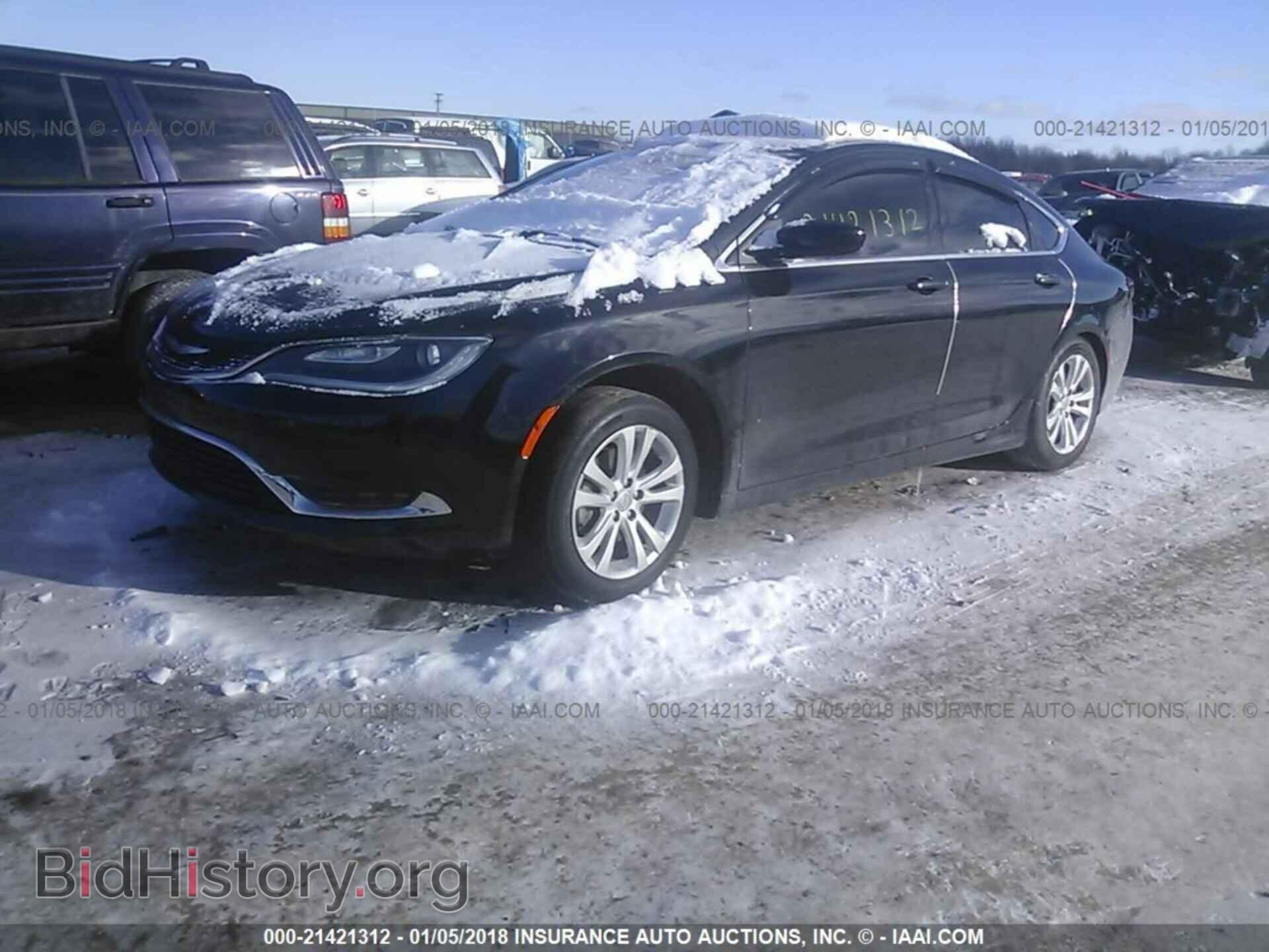 2015 Chrysler 200 - VIN: 1C3CCCAB7FN601315 - Photo 2