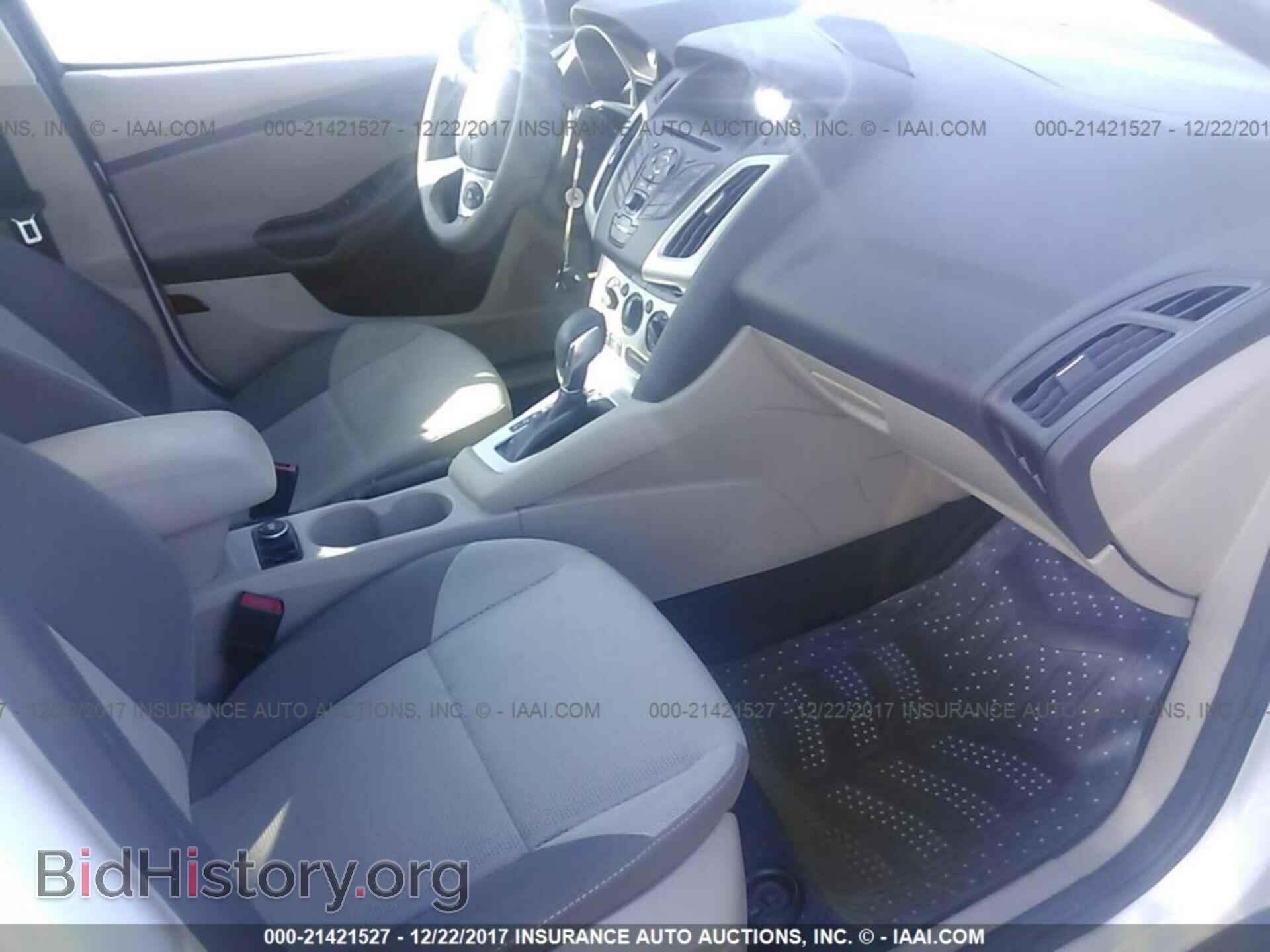 2012 Ford Focus - VIN: 1FAHP3F20CL132189 - Фото 5