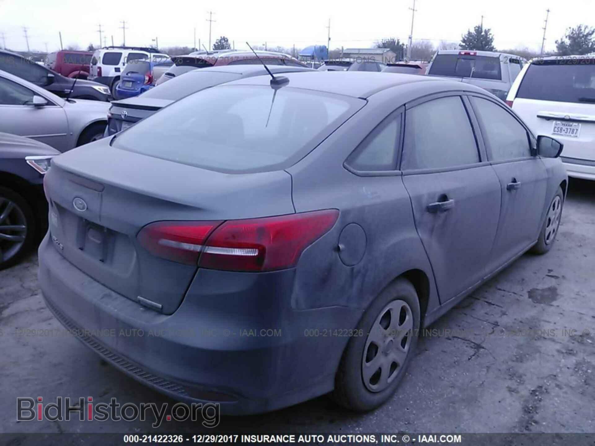 2016 Ford Focus - VIN: 1FADP3E23GL328701 - Фото 4