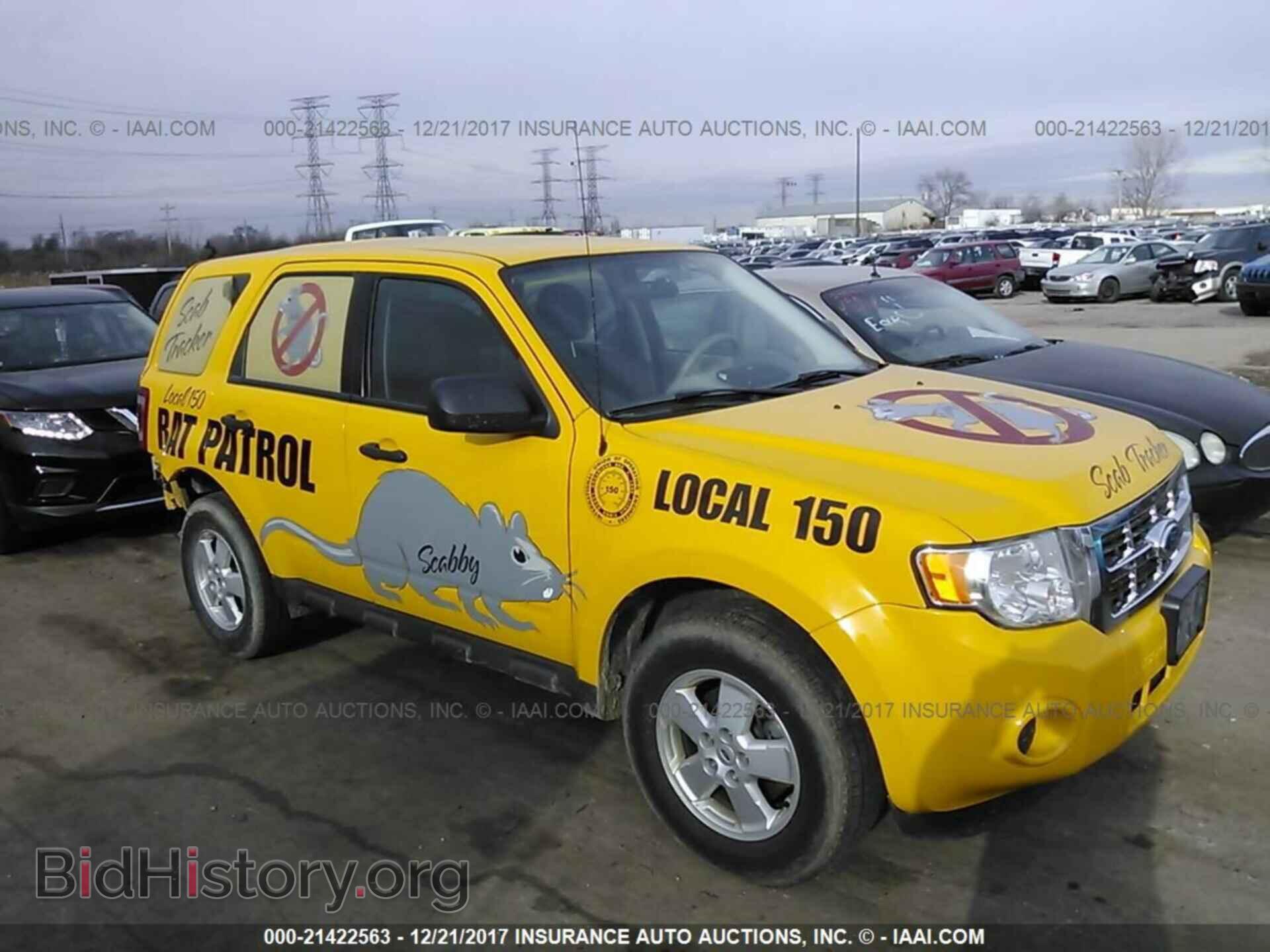 Photo 1FMCU0C71CKB50147 - Ford Escape 2012