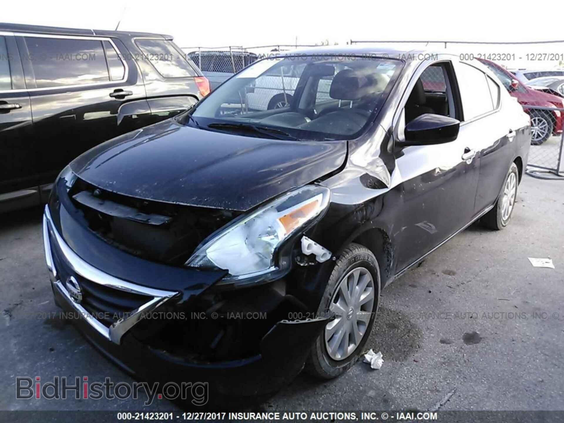 2016 Nissan Versa - VIN: 3N1CN7AP6GL884772 - Фото 2