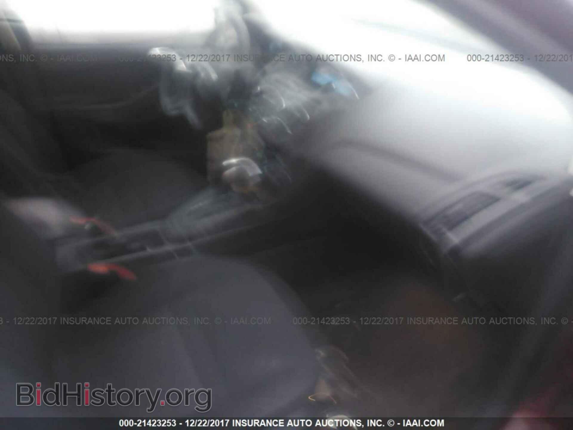 2016 Ford Focus - VIN: 1FADP3KE0GL257309 - Photo 5