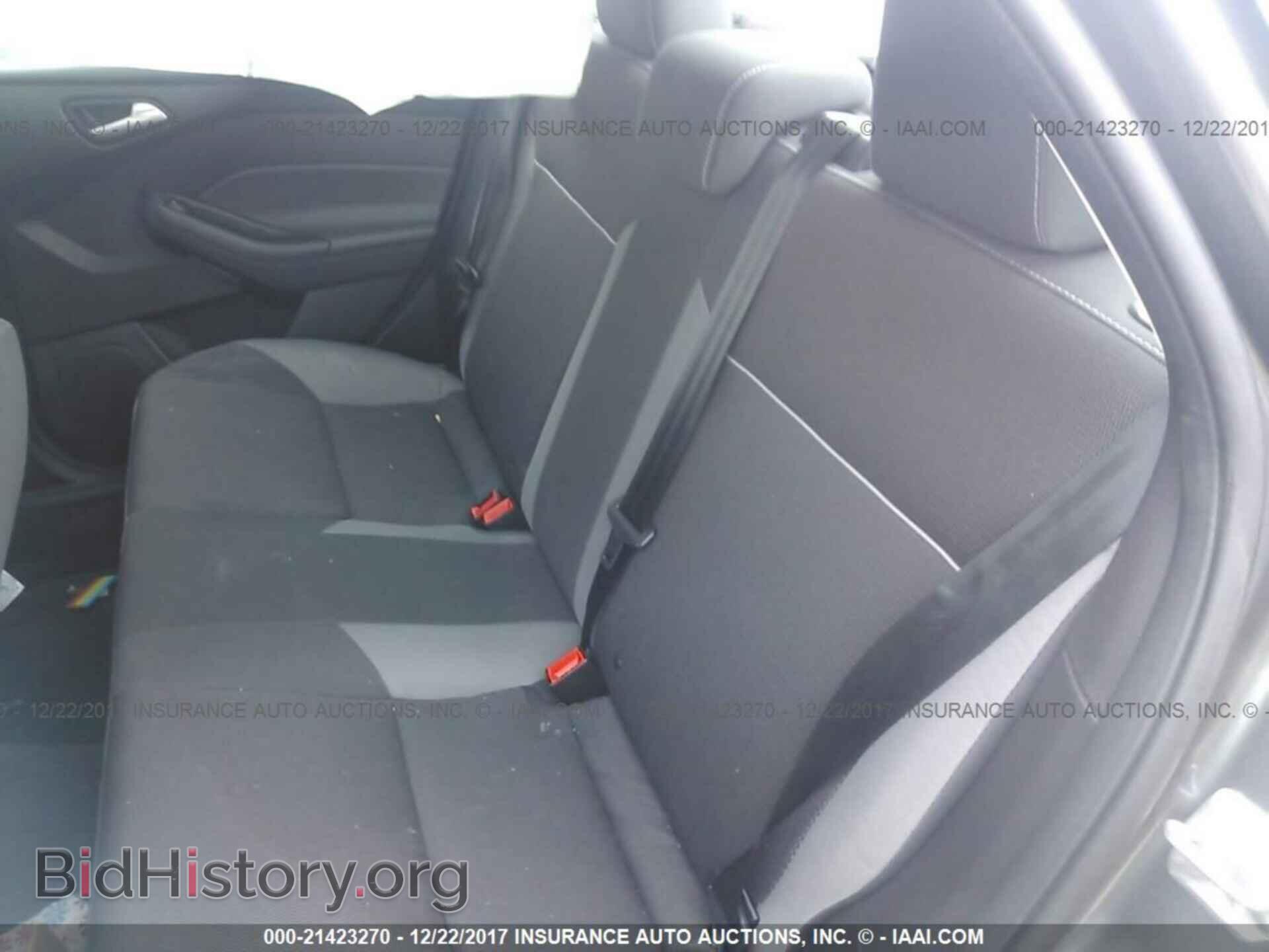 2014 Ford Focus - VIN: 1FADP3F21EL121963 - Фото 8