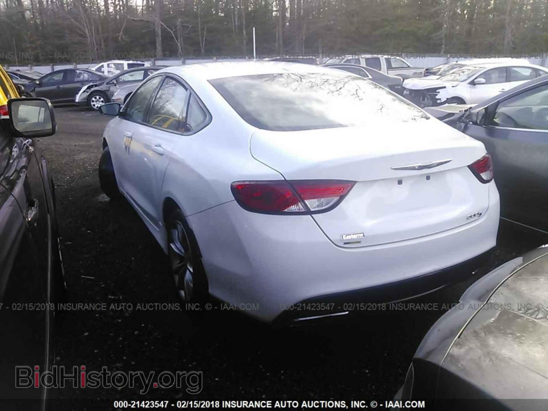 2015 Chrysler 200 - VIN: 1C3CCCBB5FN680157 - Фото 3