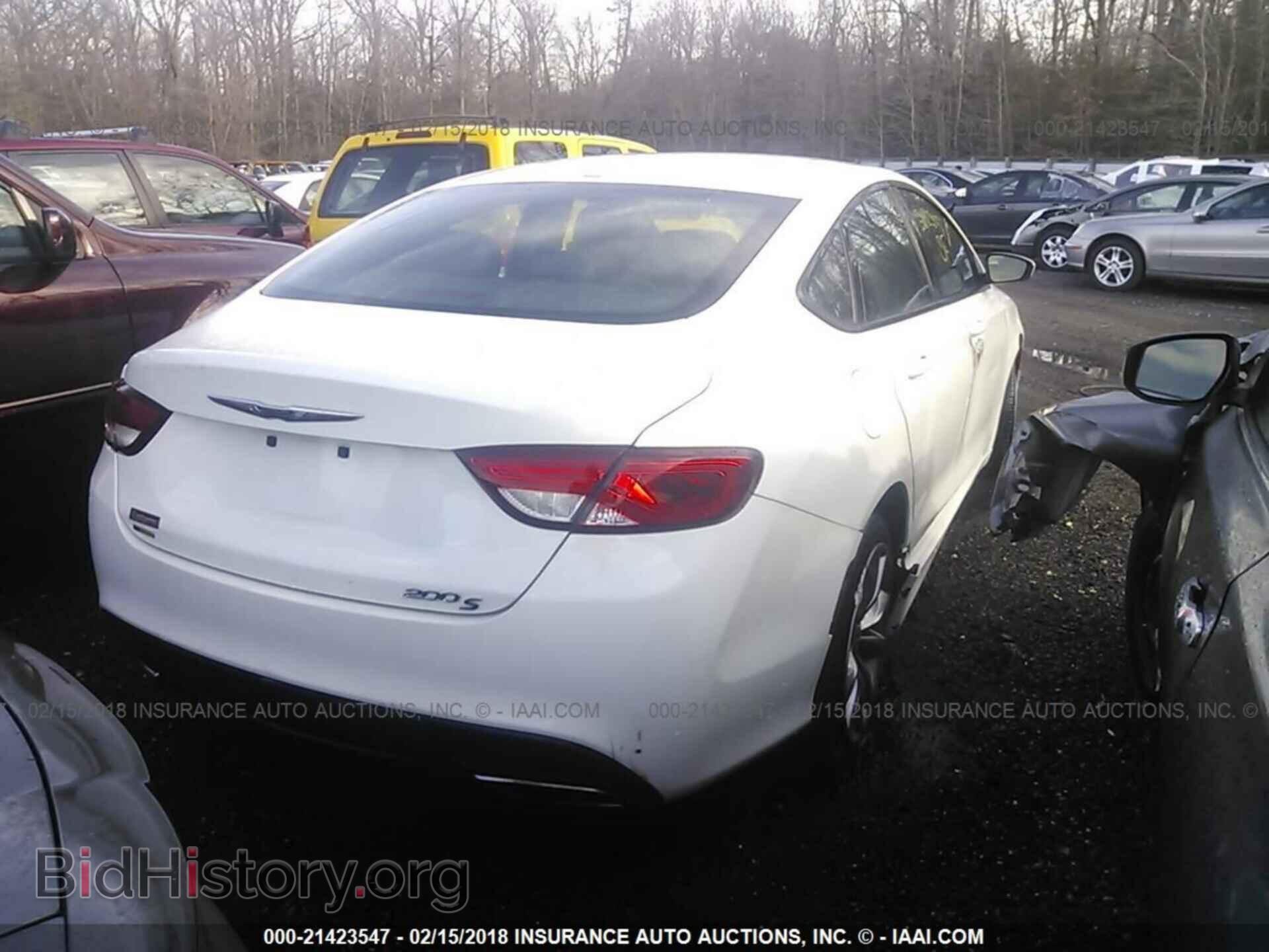 2015 Chrysler 200 - VIN: 1C3CCCBB5FN680157 - Фото 4