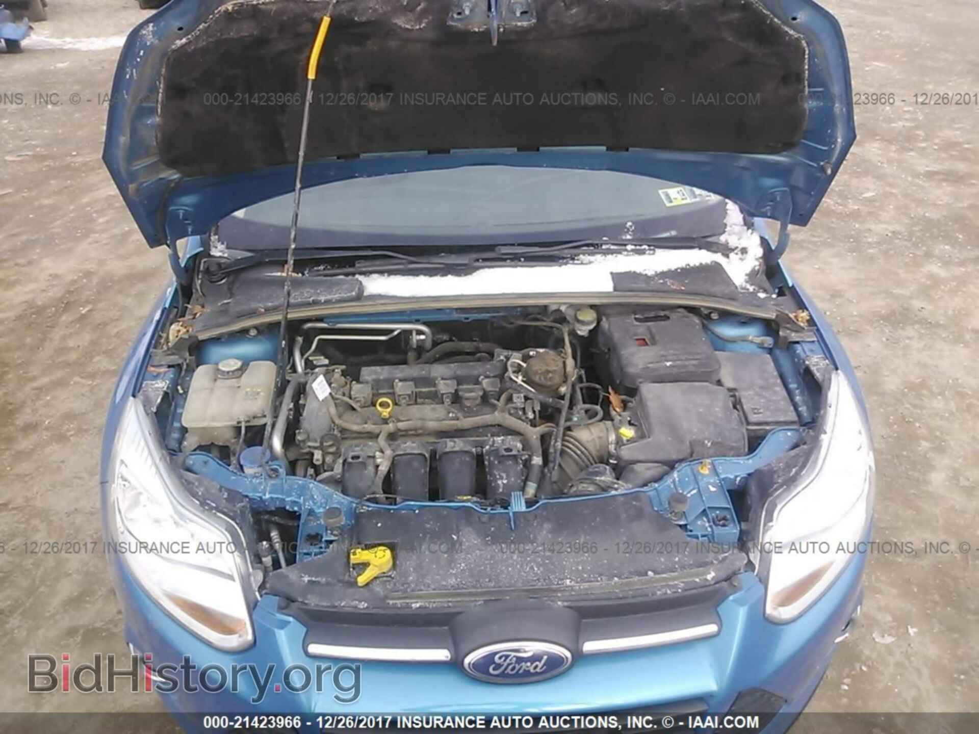 2012 Ford Focus - VIN: 1FAHP3F27CL304539 - Photo 10