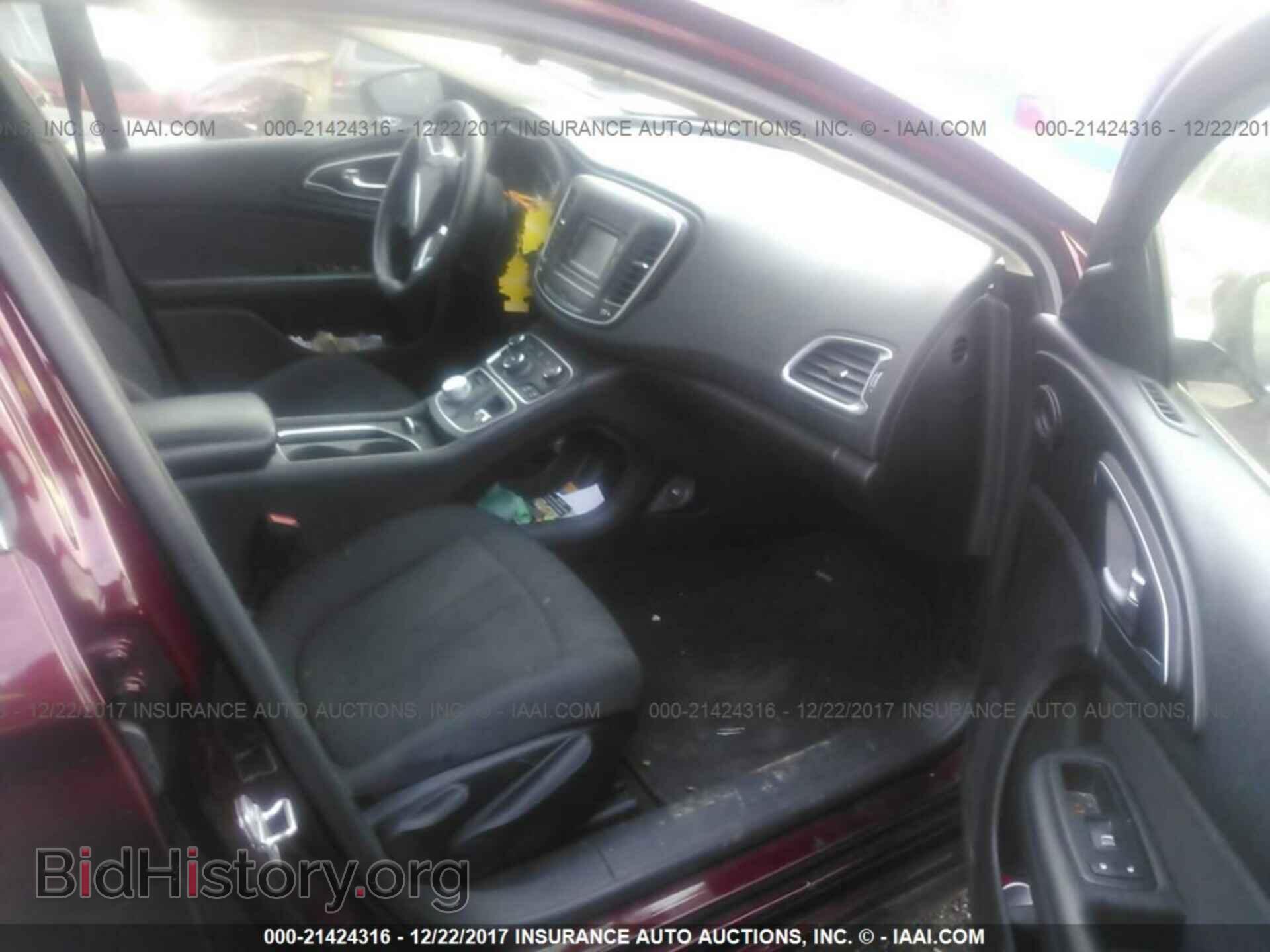 2015 Chrysler 200 - VIN: 1C3CCCAB7FN564895 - Photo 5