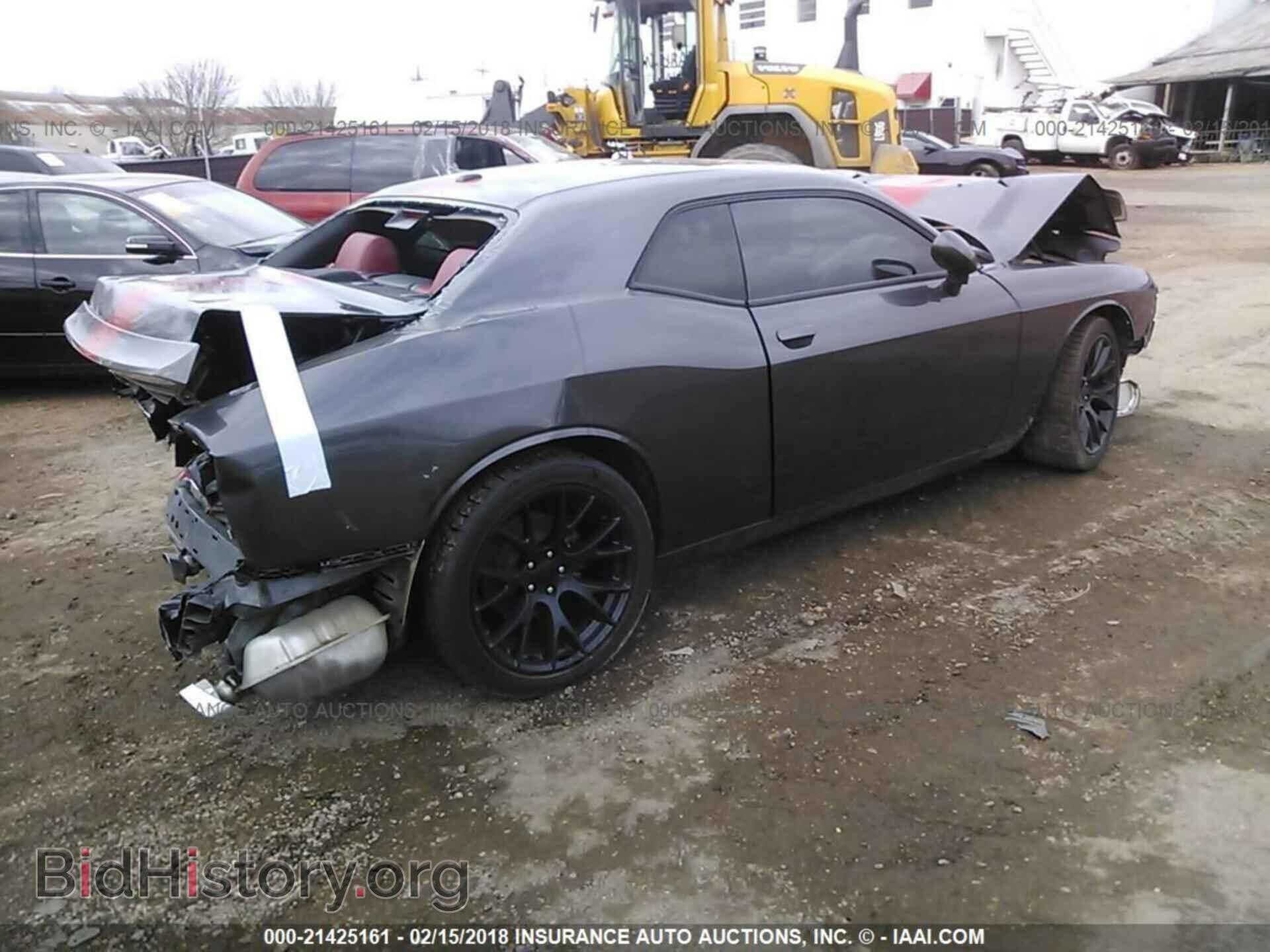 2013 Dodge Challenger - VIN: 2C3CDYAGXDH724358 - Photo 4