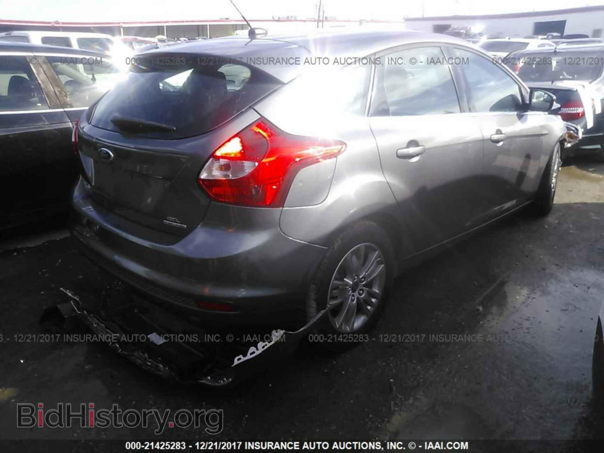 2012 Ford Focus - VIN: 1FAHP3M29CL405083 - Фото 4