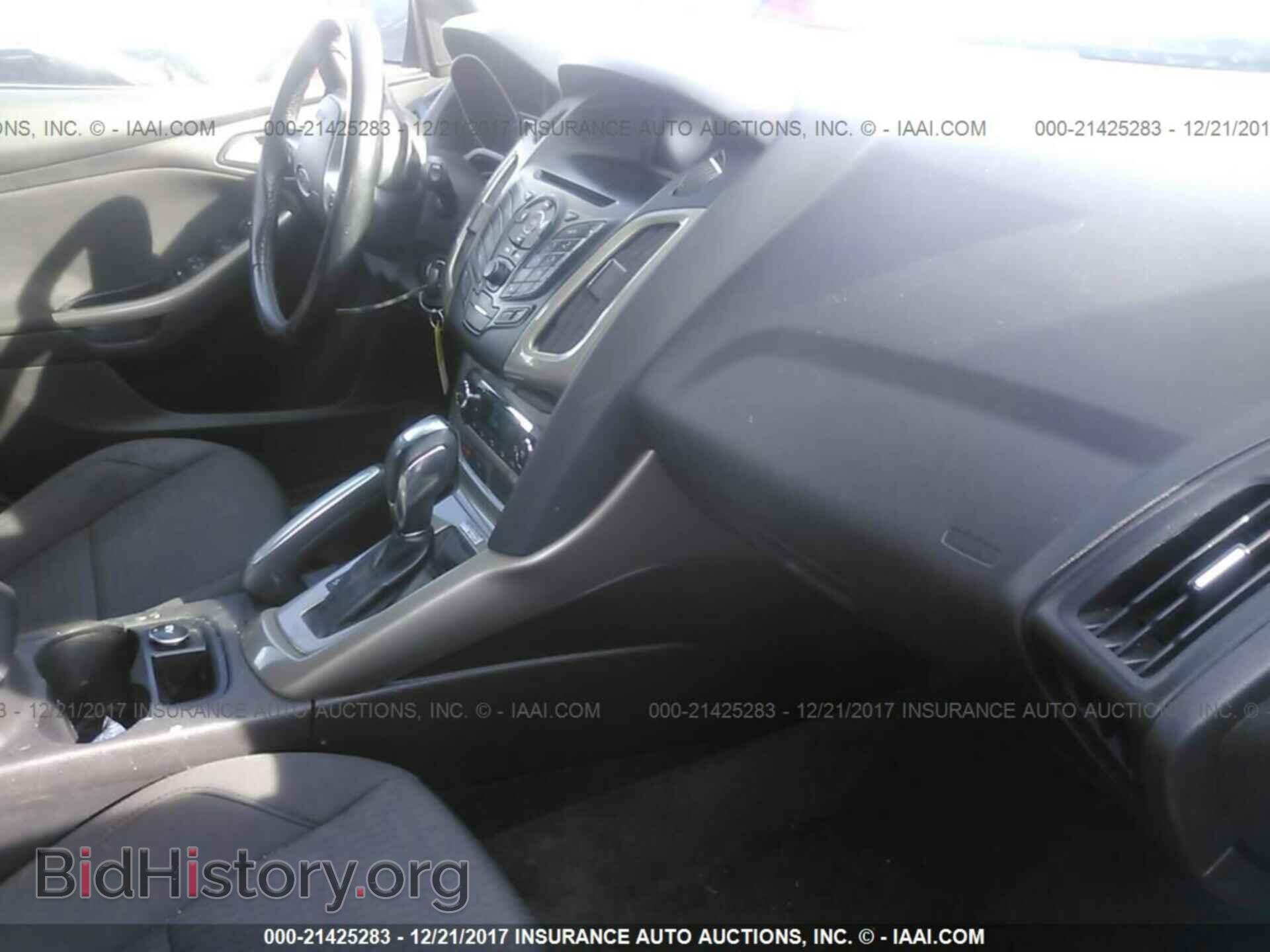 2012 Ford Focus - VIN: 1FAHP3M29CL405083 - Фото 5