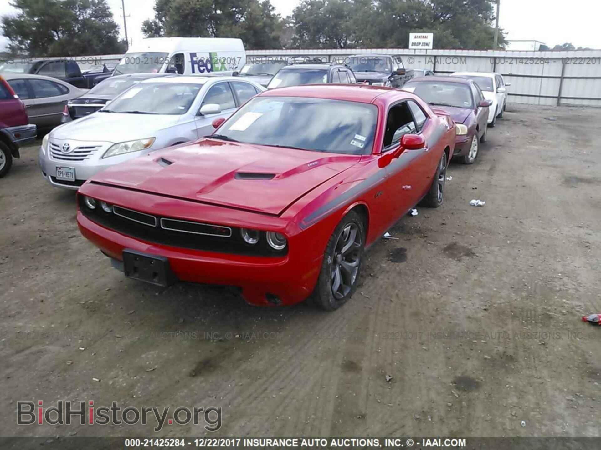 2015 Dodge Challenger - VIN: 2C3CDZBT7FH764885 - Photo 2