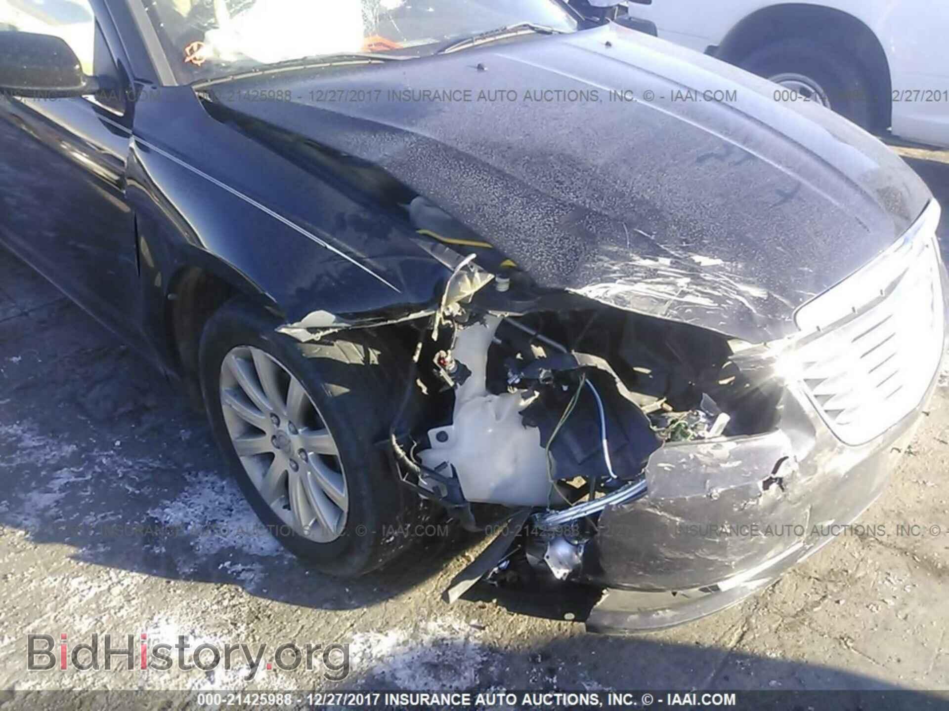 2013 Chrysler 200 - VIN: 1C3CCBBB2DN575194 - Photo 6