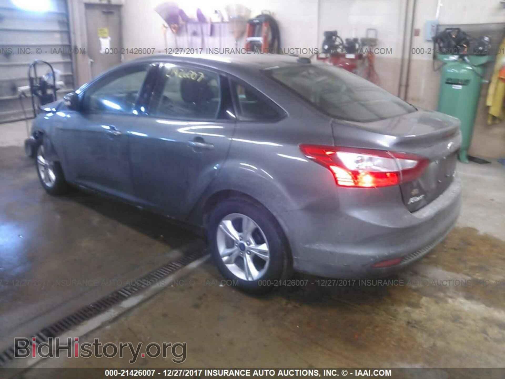 2014 Ford Focus - VIN: 1FADP3F29EL160185 - Photo 3