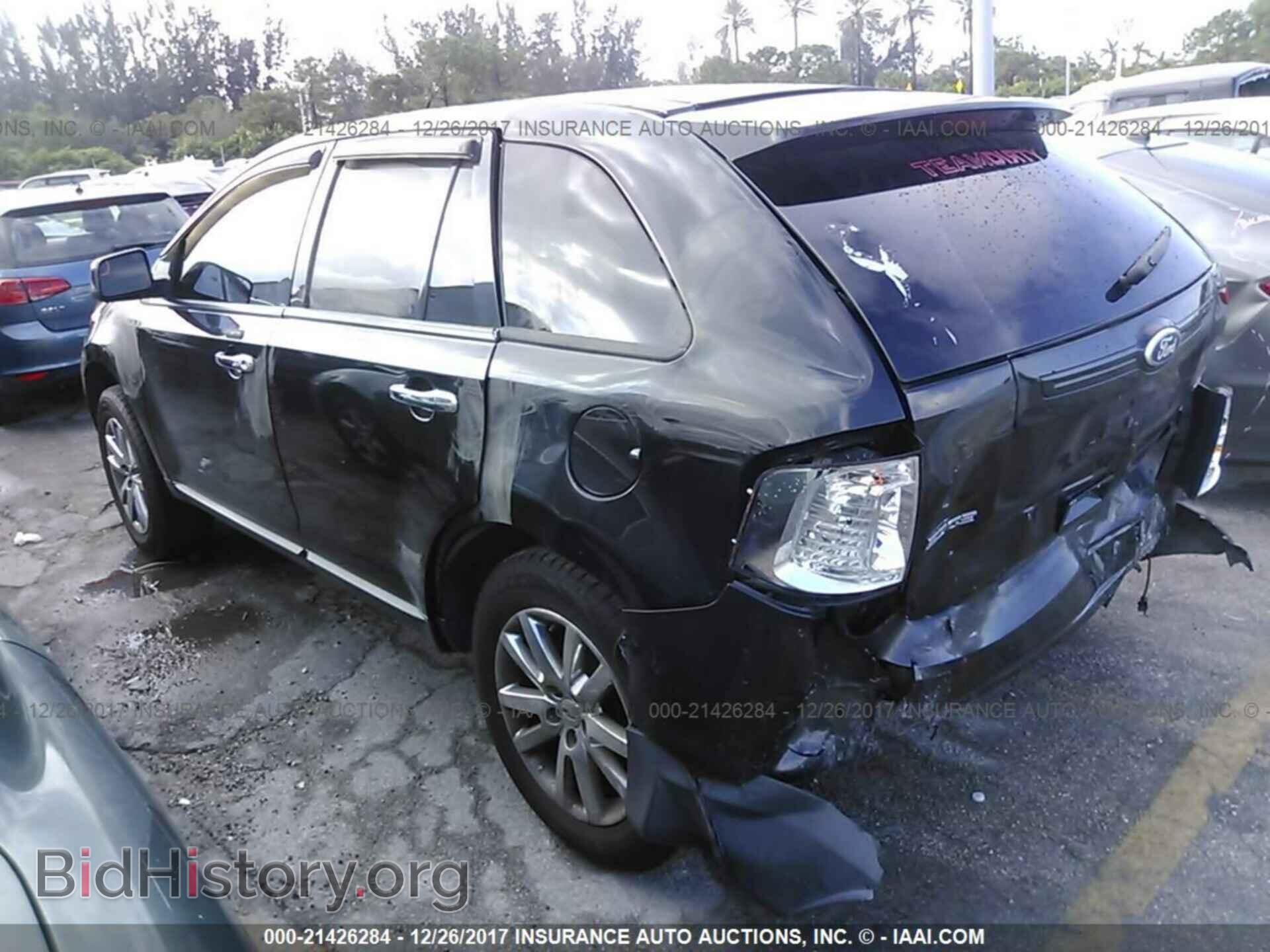 2011 Ford Edge - VIN: 2FMDK3JC4BBA74671 - Photo 3