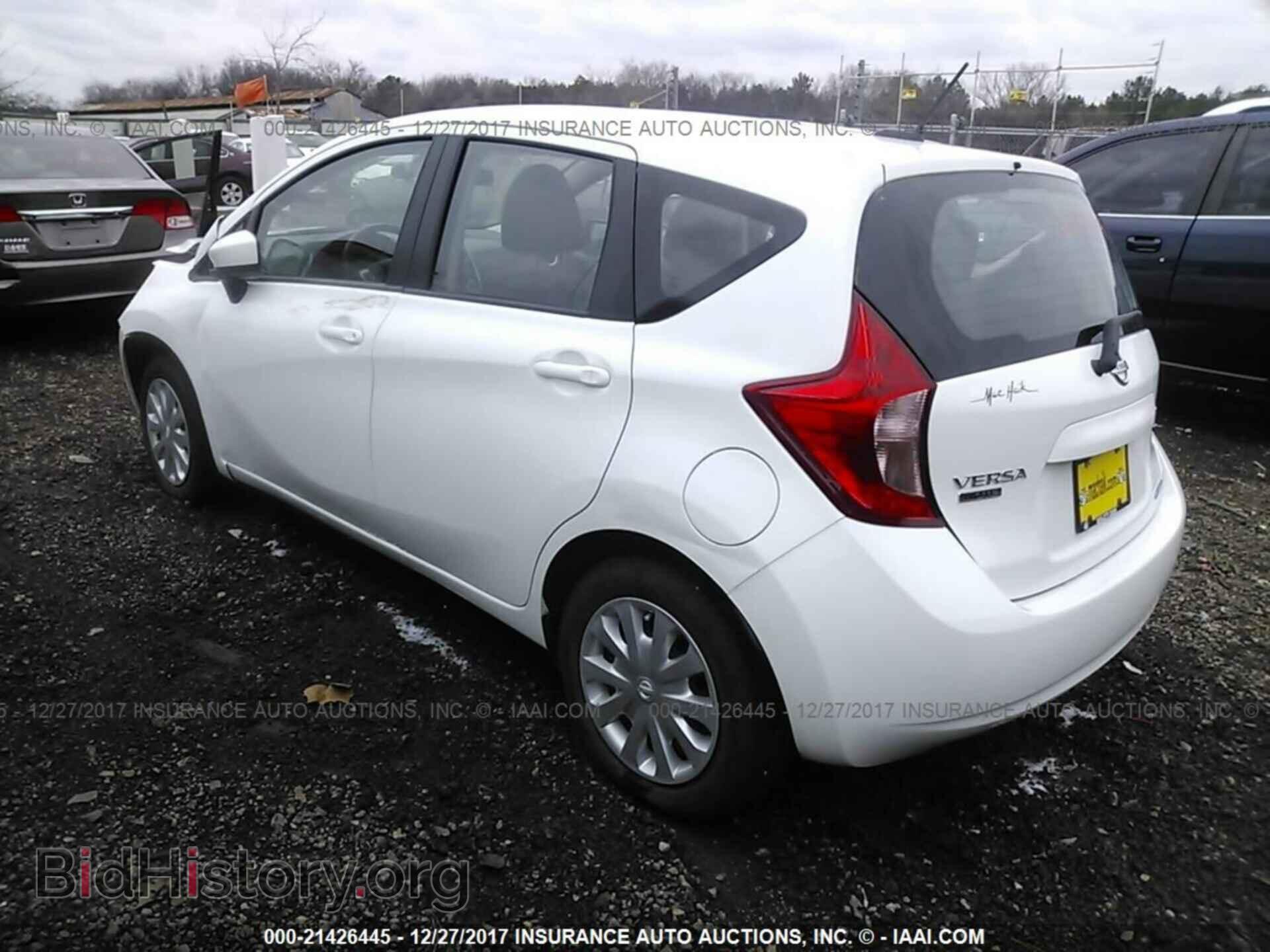 2016 Nissan Versa note - VIN: 3N1CE2CP0GL386308 - Photo 3