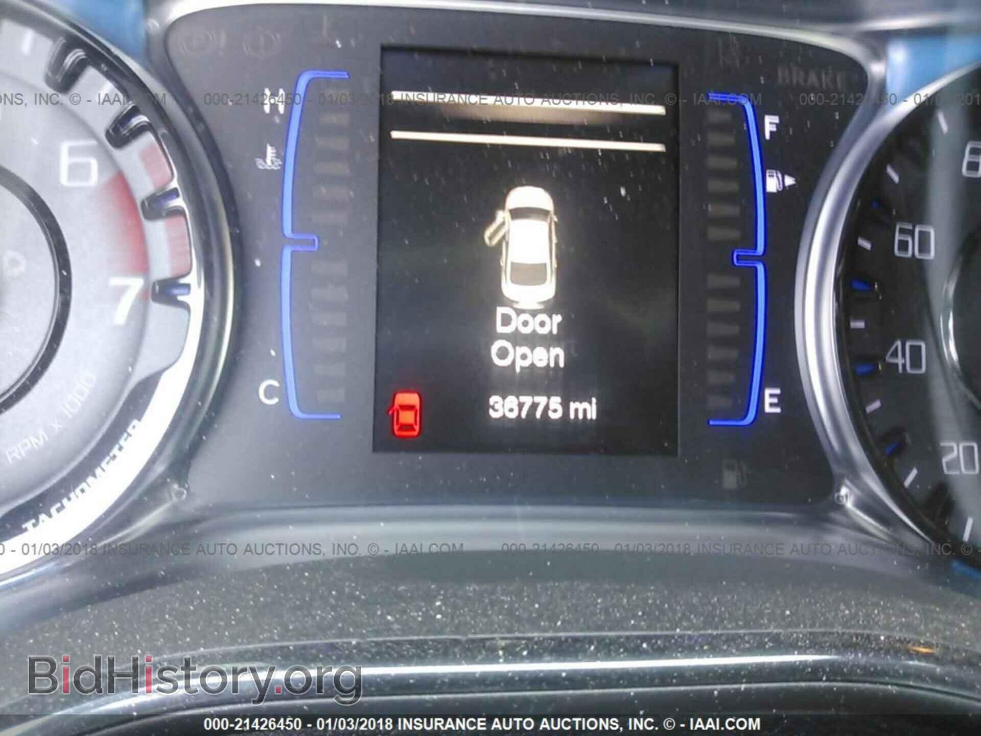 2016 Chrysler 200 - VIN: 1C3CCCBBXGN146282 - Photo 7