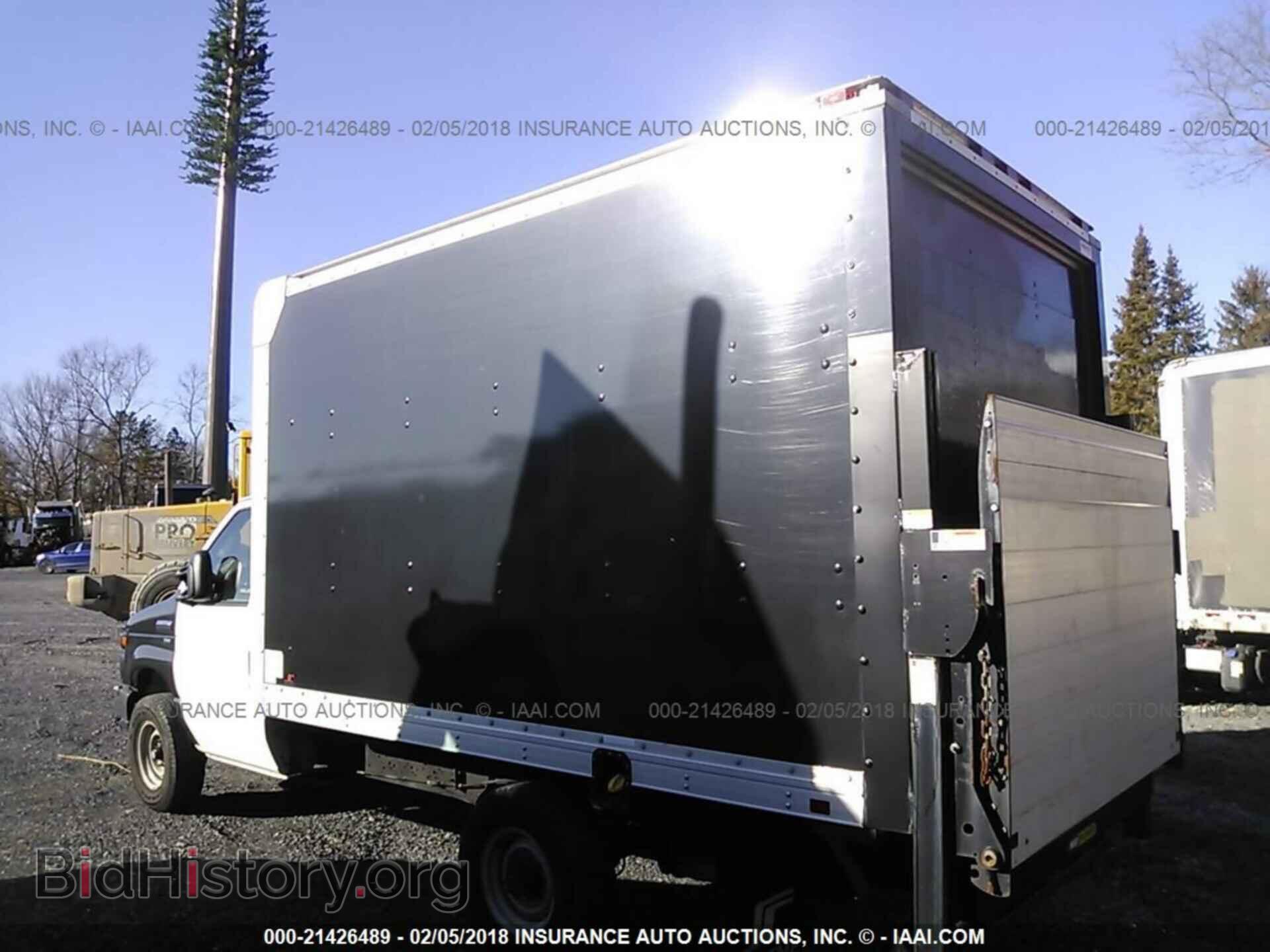 2012 Ford Econoline - VIN: 1FDSE3FL5CDB34492 - Фото 3