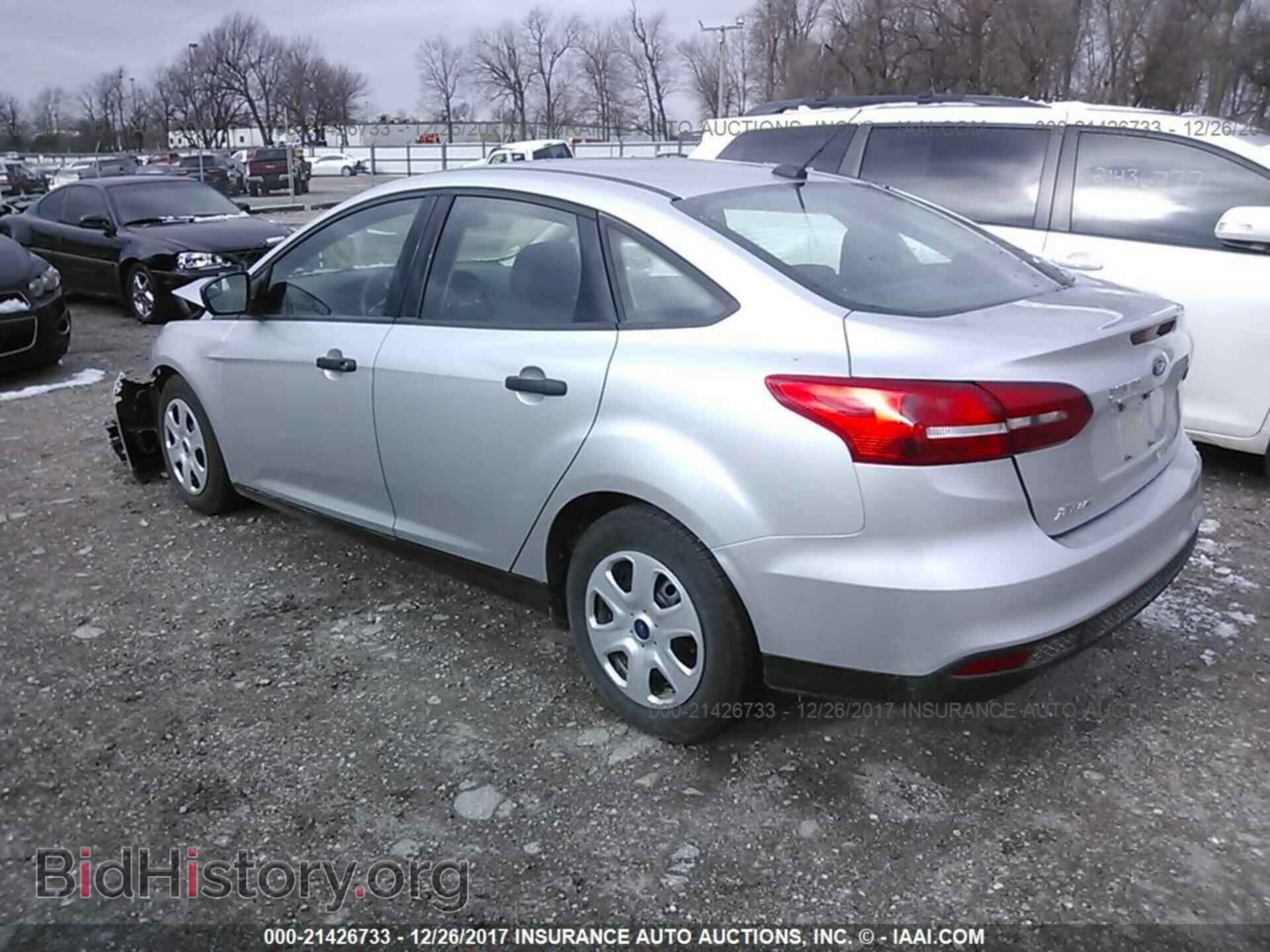 2017 Ford Focus - VIN: 1FADP3E21HL245057 - Фото 3