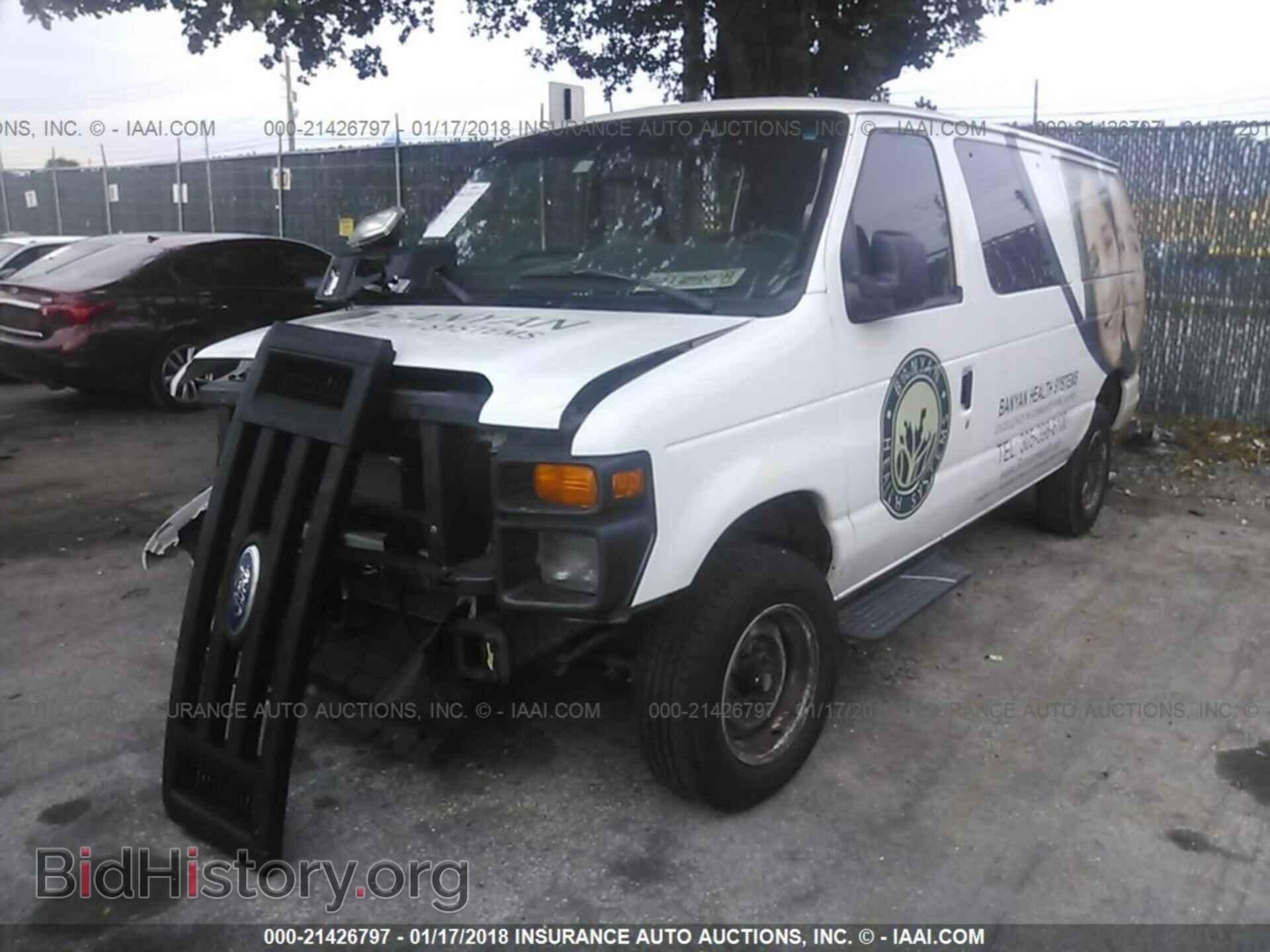 2011 Ford Econoline - VIN: 1FBNE3BL3BDA64484 - Photo 2