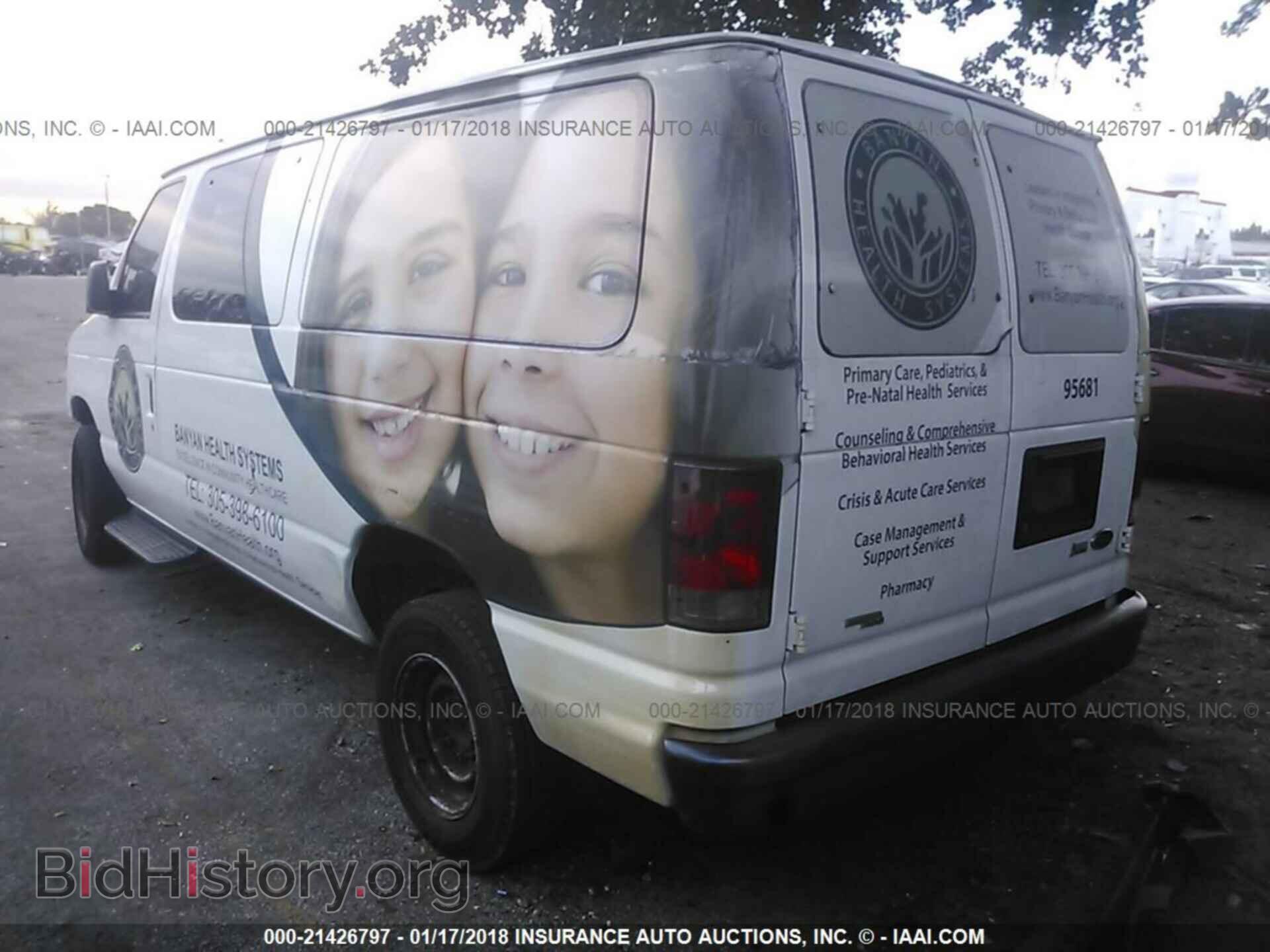 2011 Ford Econoline - VIN: 1FBNE3BL3BDA64484 - Photo 3