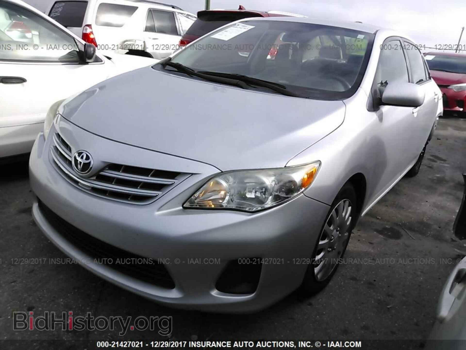 2013 Toyota Corolla - VIN: 2T1BU4EE9DC921024 - Photo 2