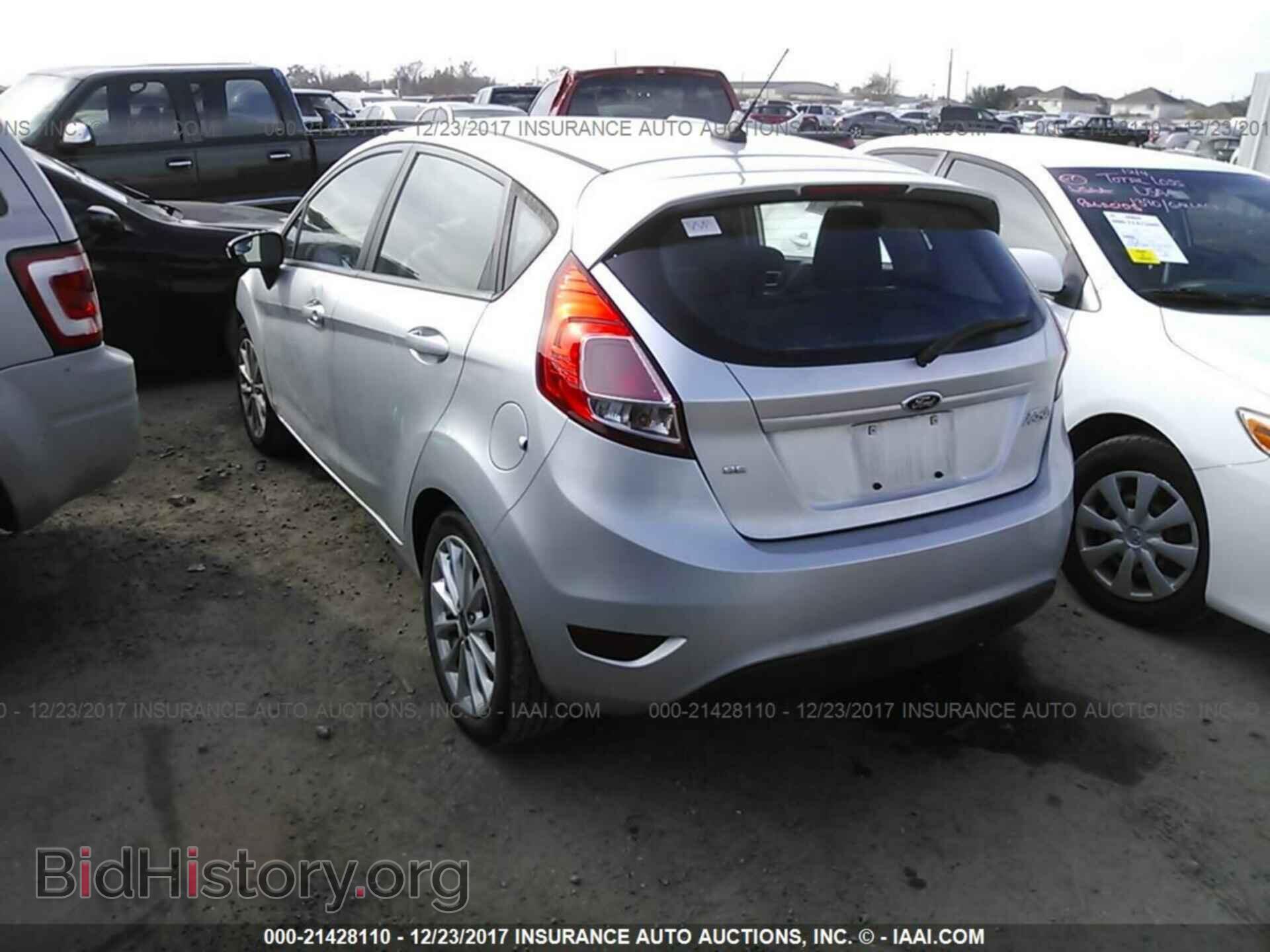 2014 Ford Fiesta - VIN: 3FADP4EJ4EM201092 - Фото 3