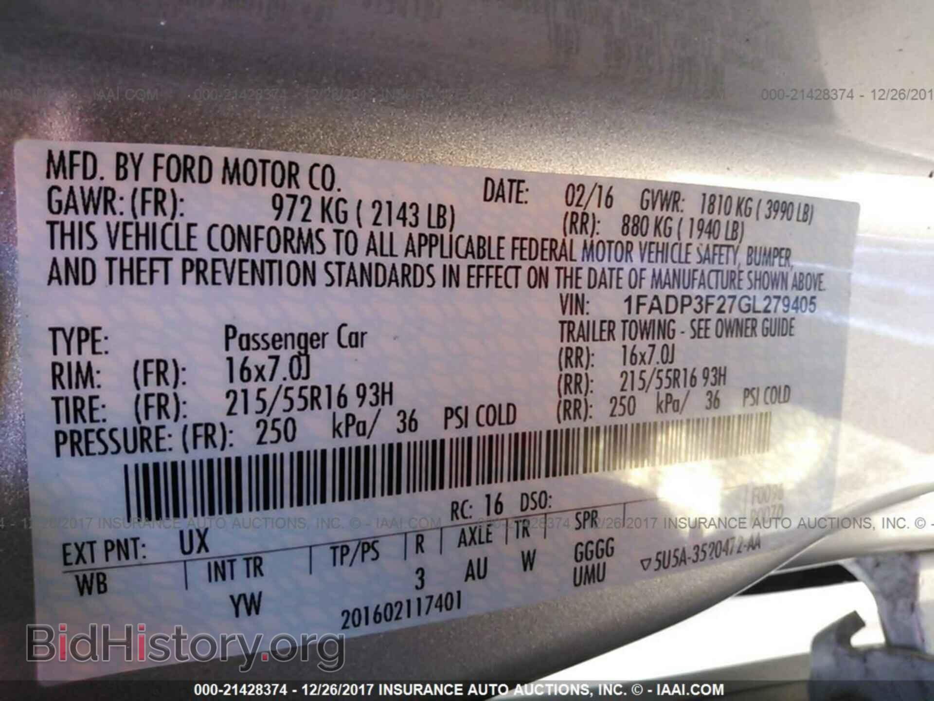 2016 Ford Focus - VIN: 1FADP3F27GL279405 - Photo 9